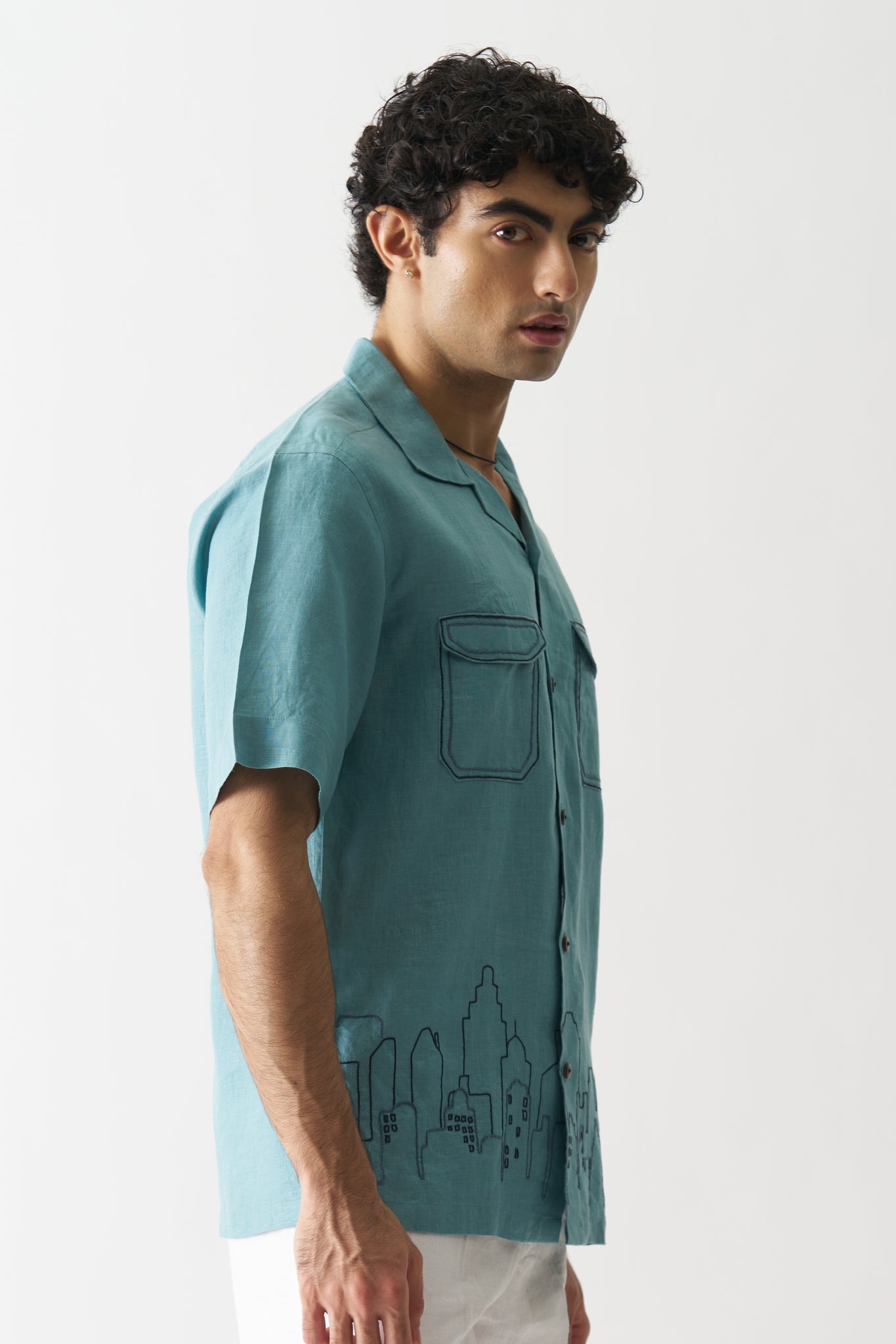 Downtown Dreams - Hand Embroidered Unisex Pure Linen Shirt - CiceroniShirtsCultura Studio
