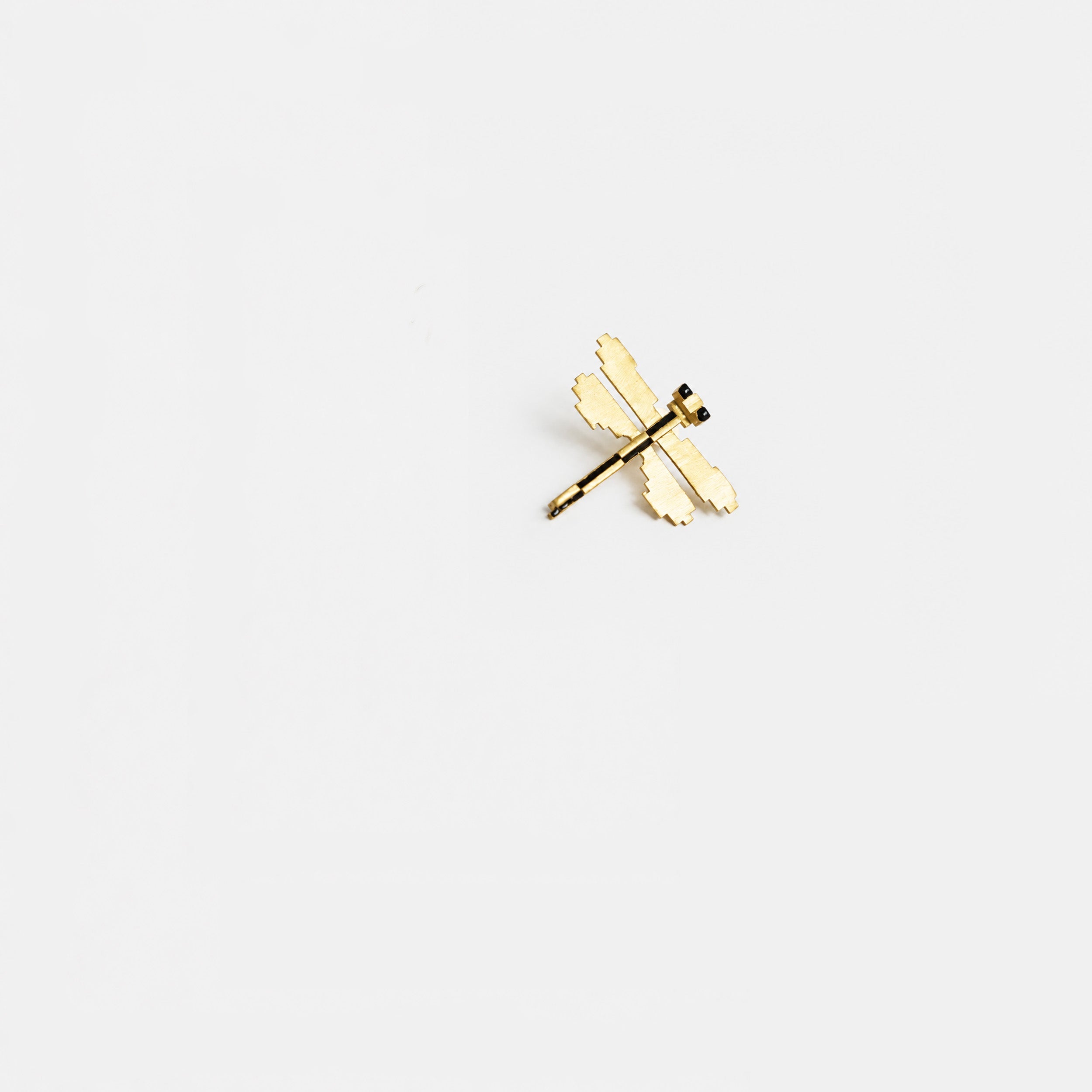 Dragonfly Ear Cuff - Single Piece - CiceroniEarringsNO.NA.MÈ