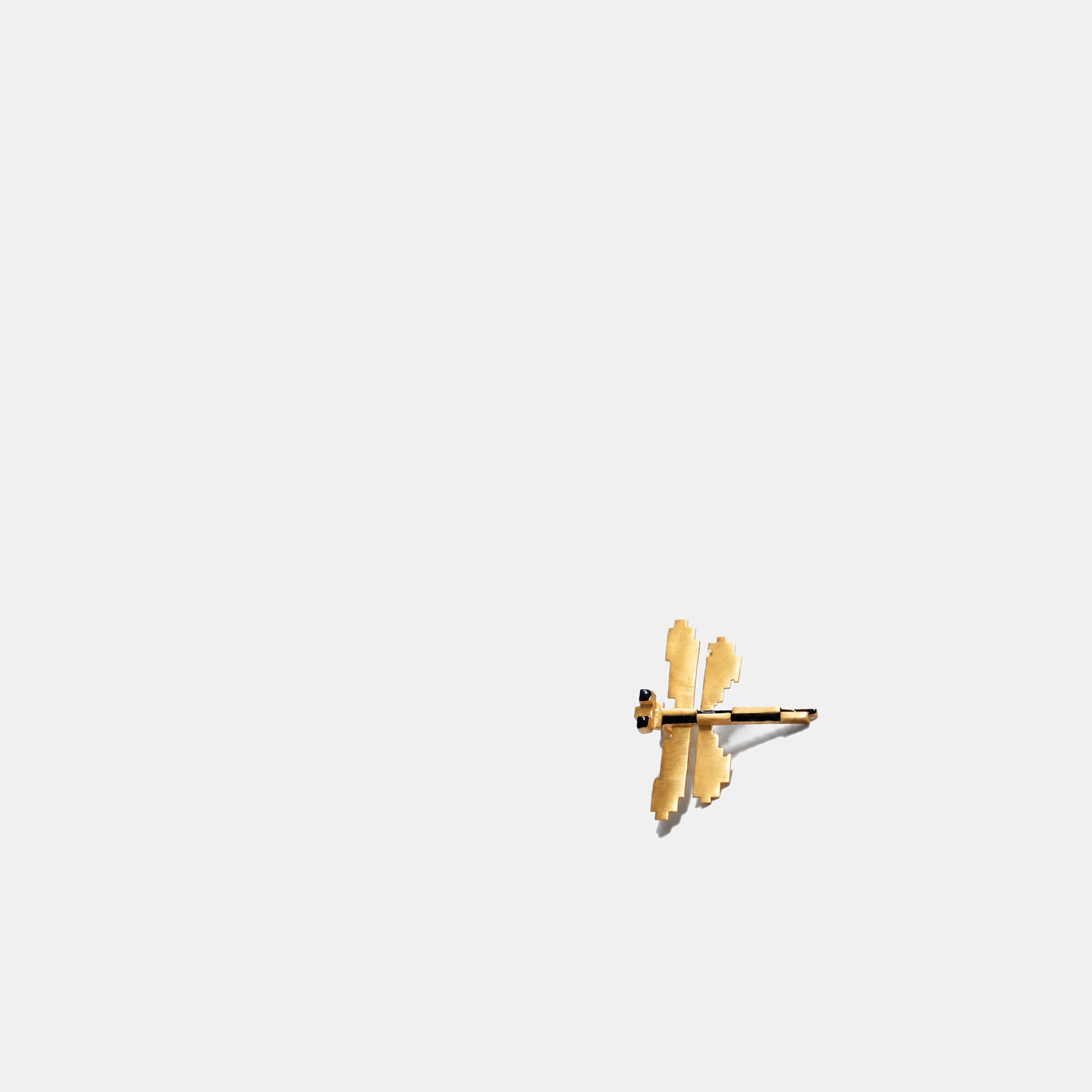 Dragonfly Ear Cuff - Single Piece - CiceroniEarringsNO.NA.MÈ