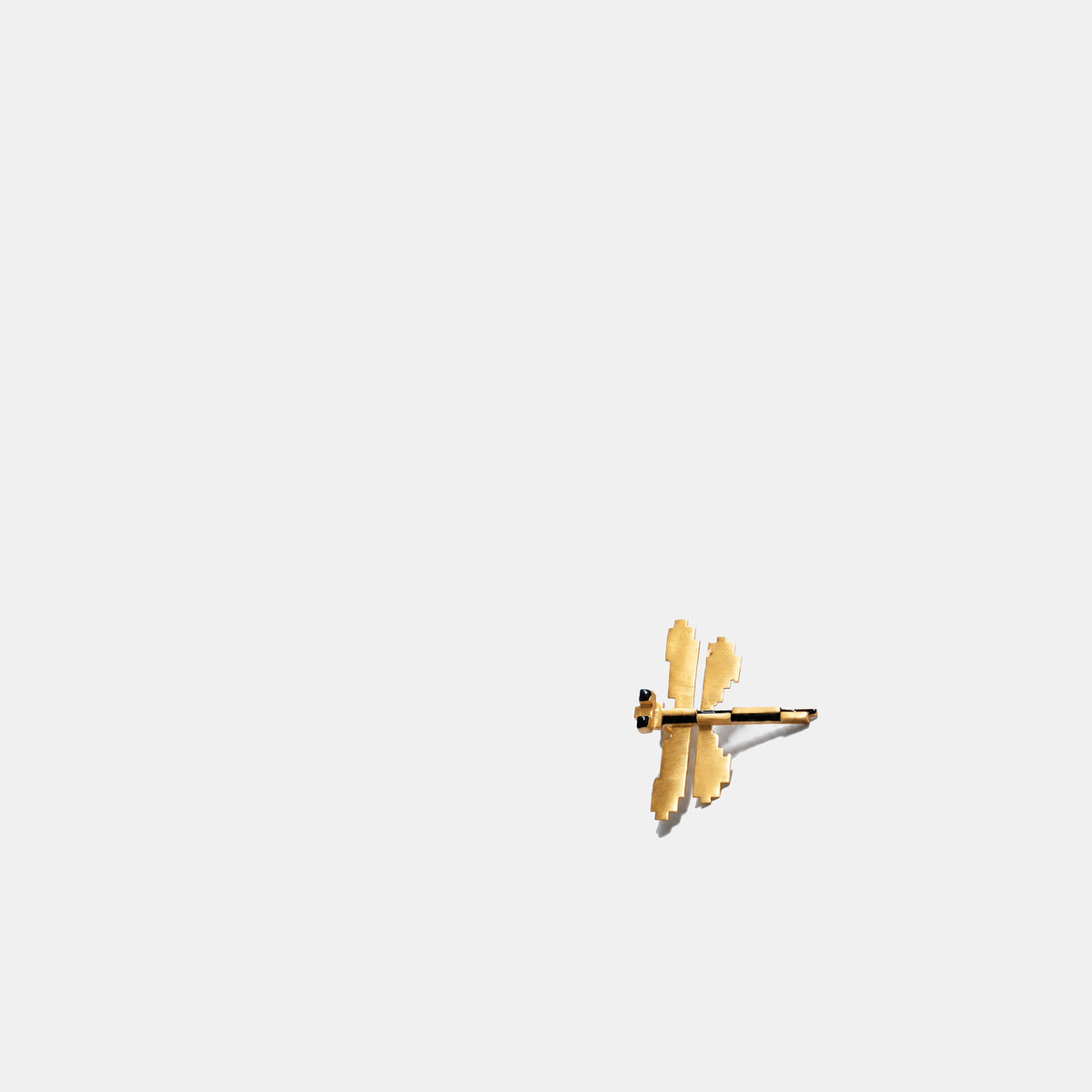Dragonfly Ear Cuff - Single Piece - CiceroniEarringsNO.NA.MÈ