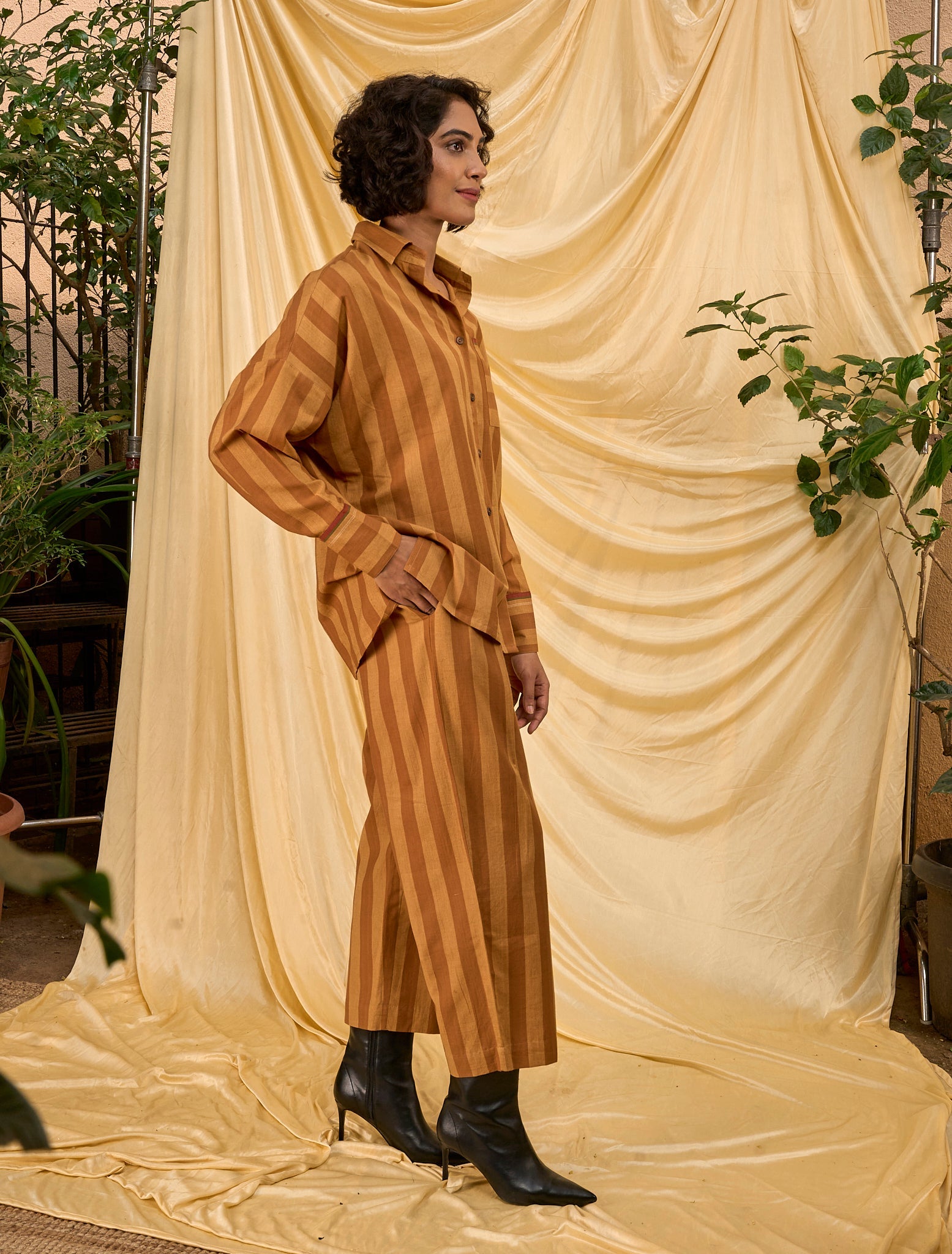 Dune Shirt - Brown - CiceroniTopsAmbrosia