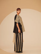 Earthy Top - Taupe and Black - CiceroniTopsStoique