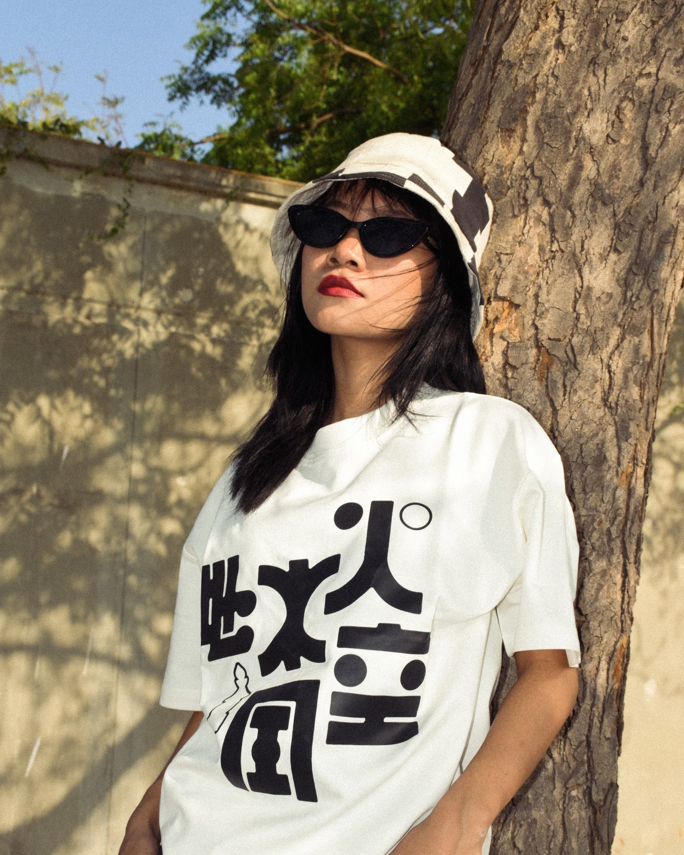 Ecru Ryū T-shirt - CiceroniT-Shirttsaku