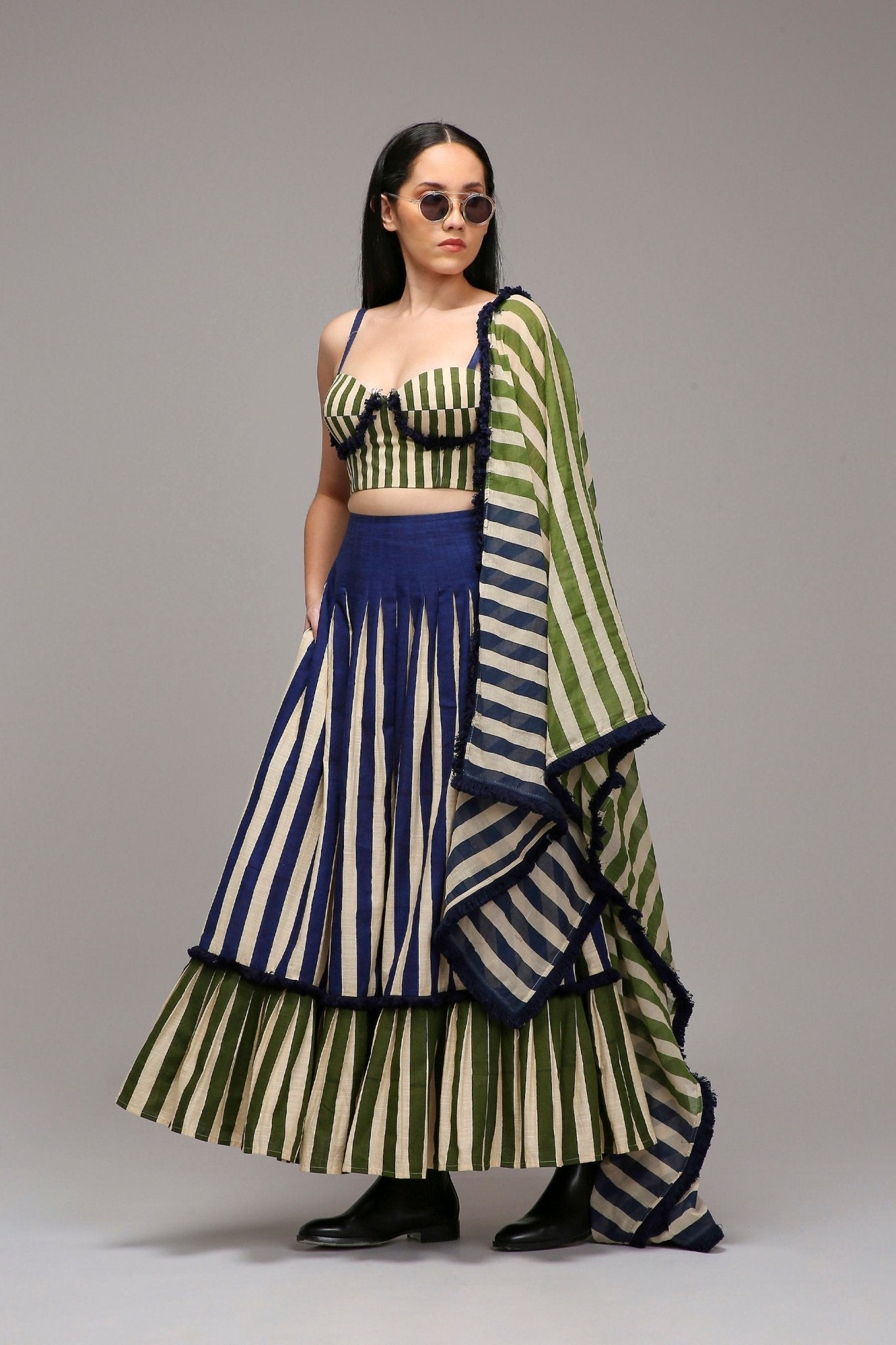 Egg-Shell Corset Dual Striped Stole Skirt Set (3 PCS) - CiceroniSkirt SetMATI