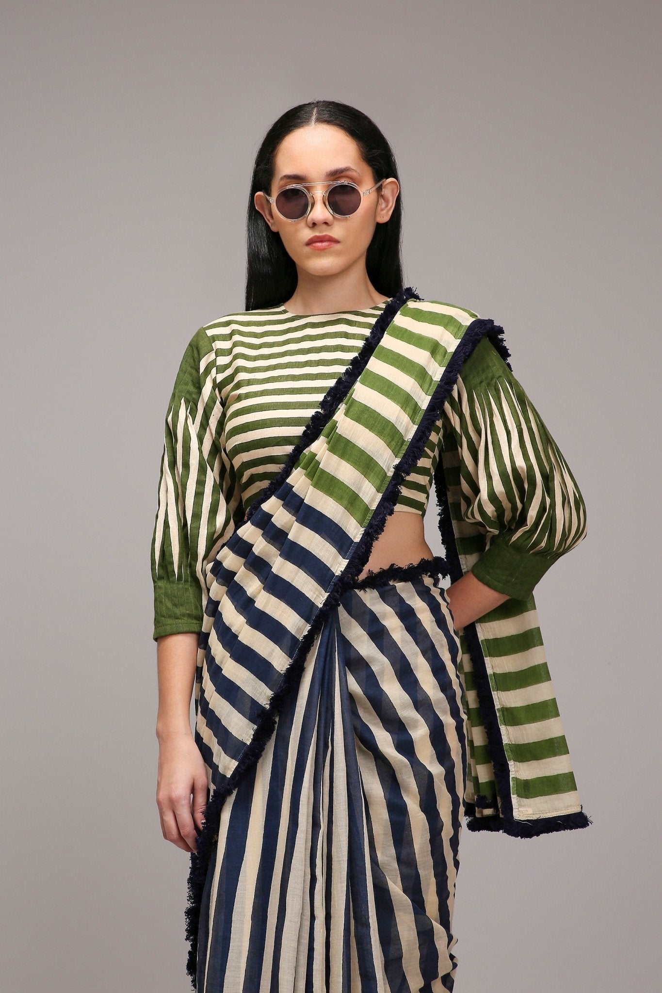 Egg-Shell Crop Top & Dual Striped Saree Set (2 PCS) - CiceroniSaree SetMATI