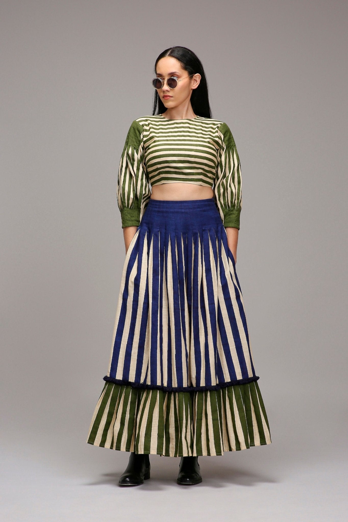 Egg-Shell Striped Crop Top & Skirt Set (2 PCS) - CiceroniSkirt SetMATI