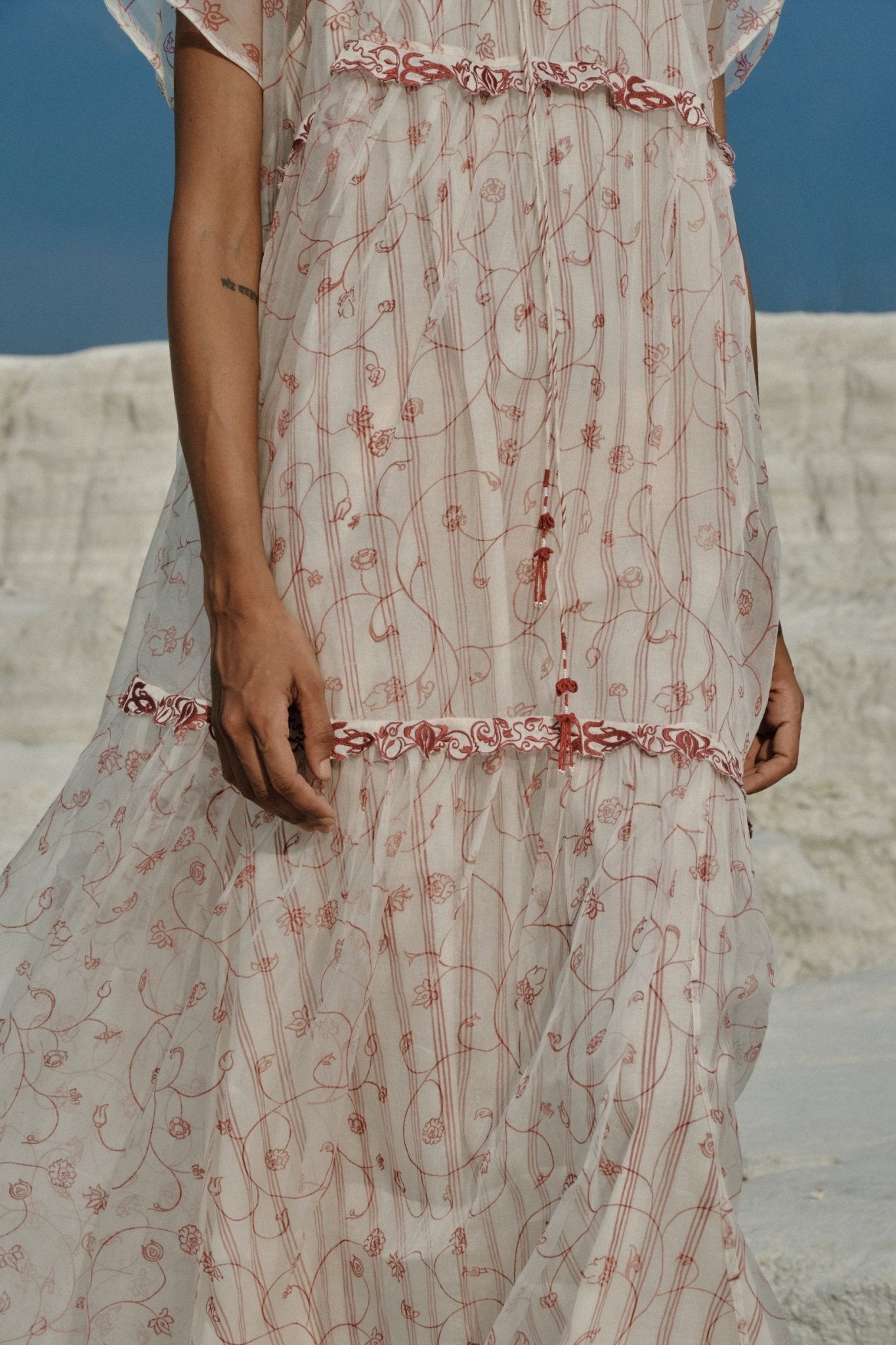 Ei Mon Organza Tier Dress - CiceroniDressesAhmev