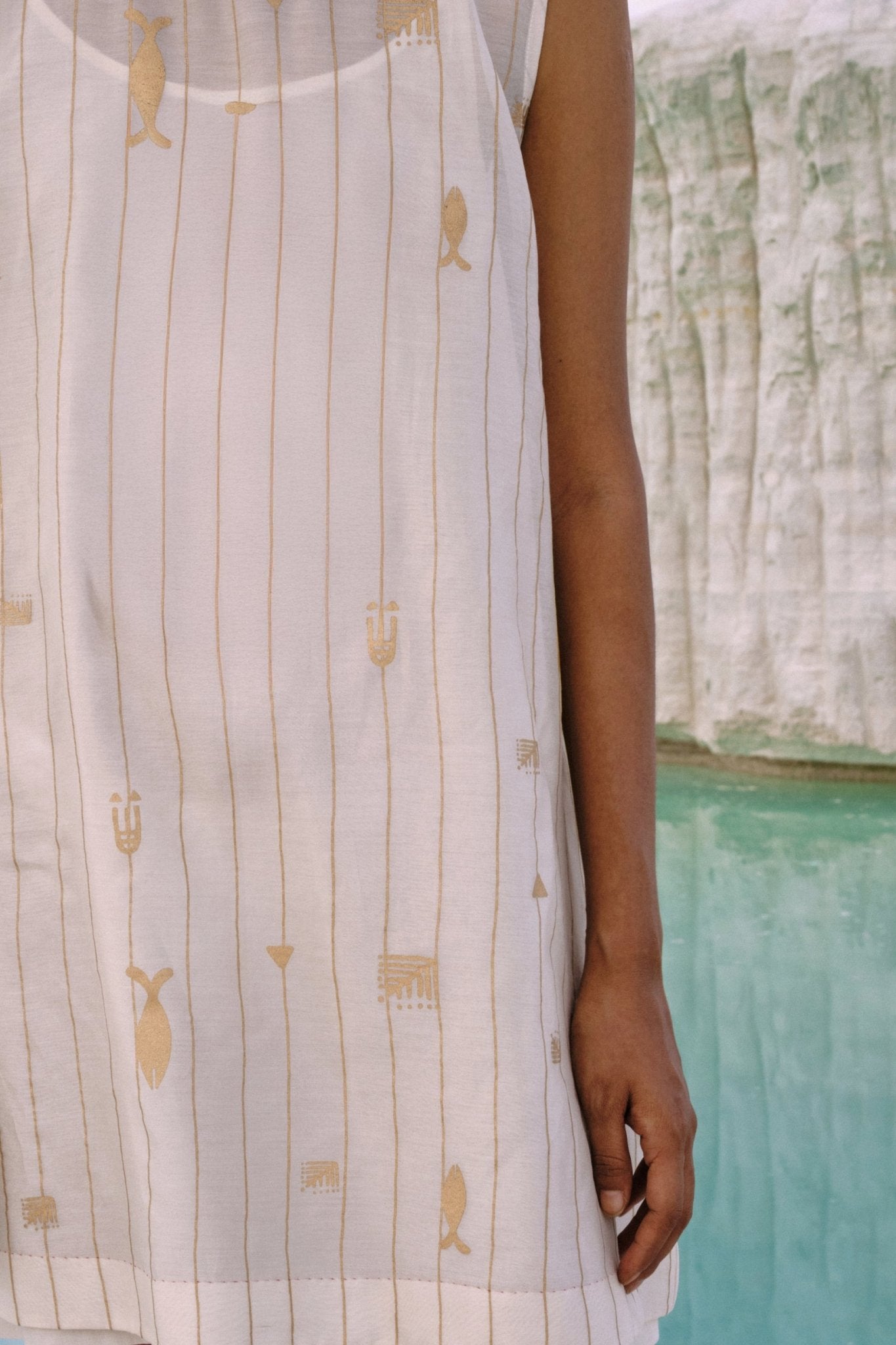 Eira Shift Dress - CiceroniDressesAhmev