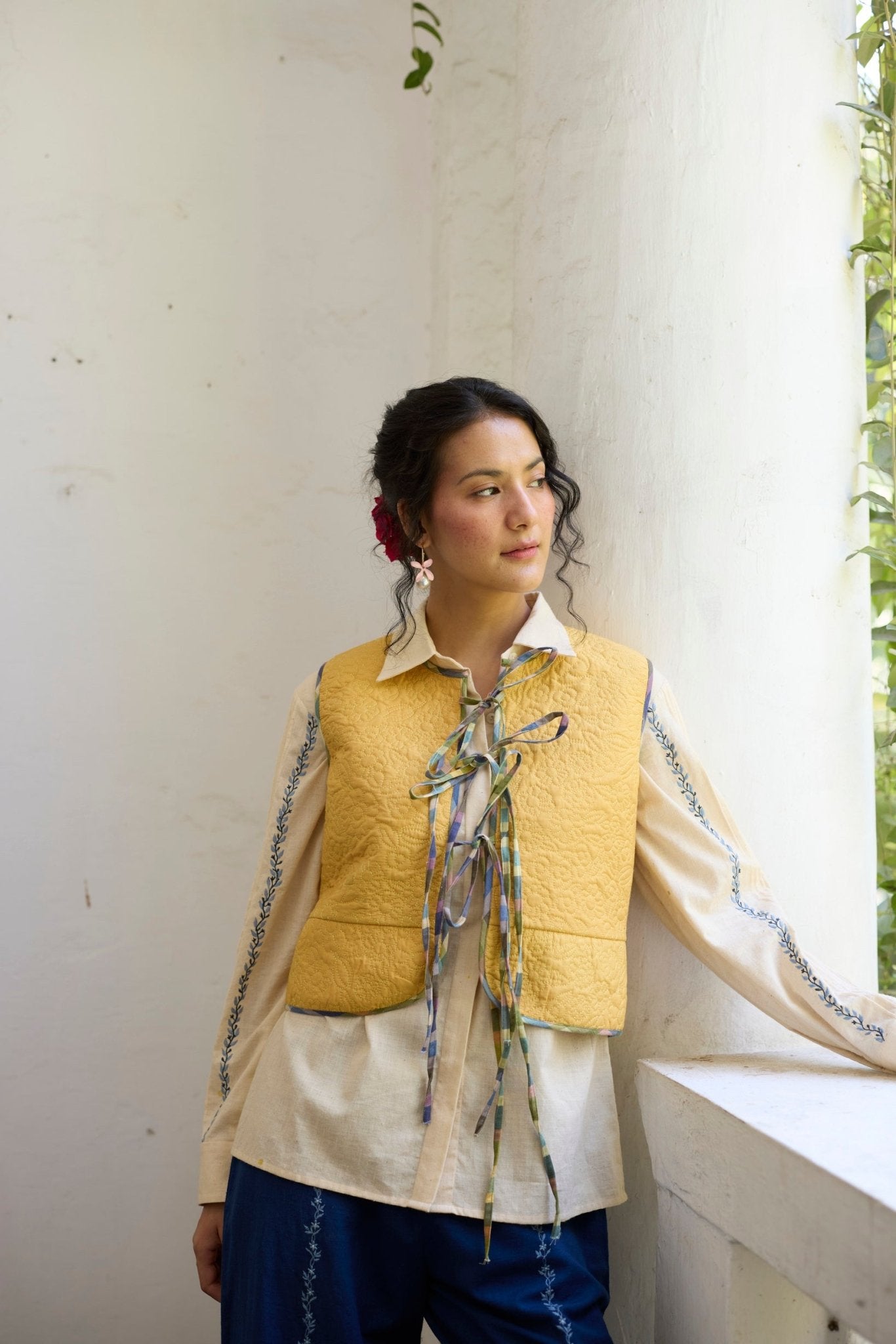 Elara Gillet - Yellow - CiceroniJacketsKhyati Rughani