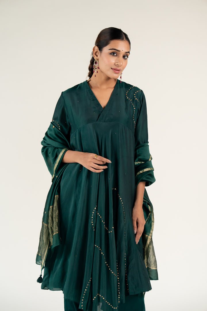 Emerald Green Maheem Kurta Set with Ayra Odhani - CiceroniKurta Set, Festive WearNirjara