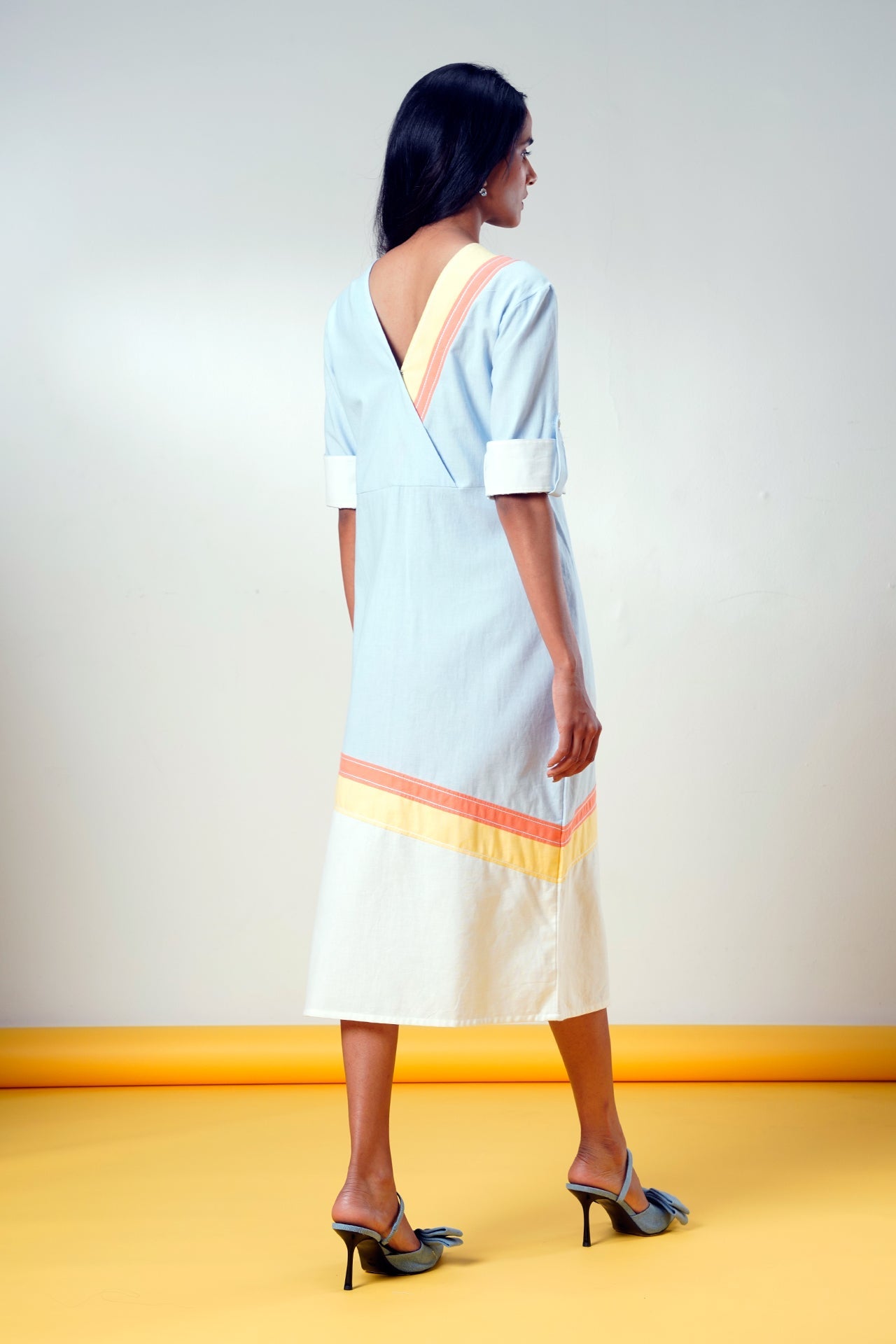 Fiji - ni – Horizon Glow Midi Dress - CiceroniDressesMadder Much