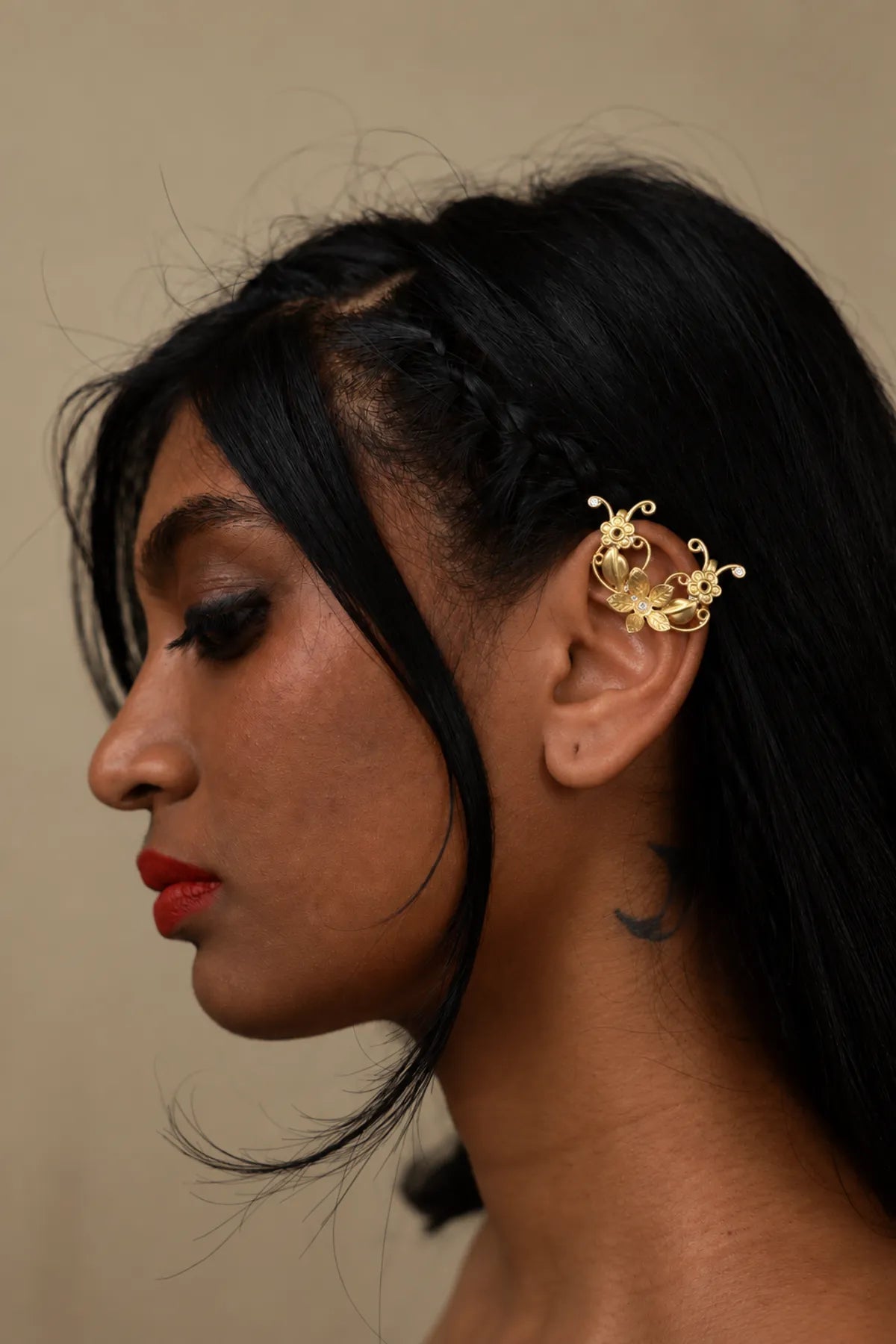Flora Vine Bugadi - CiceroniEarcuffKalon Art Jewellery
