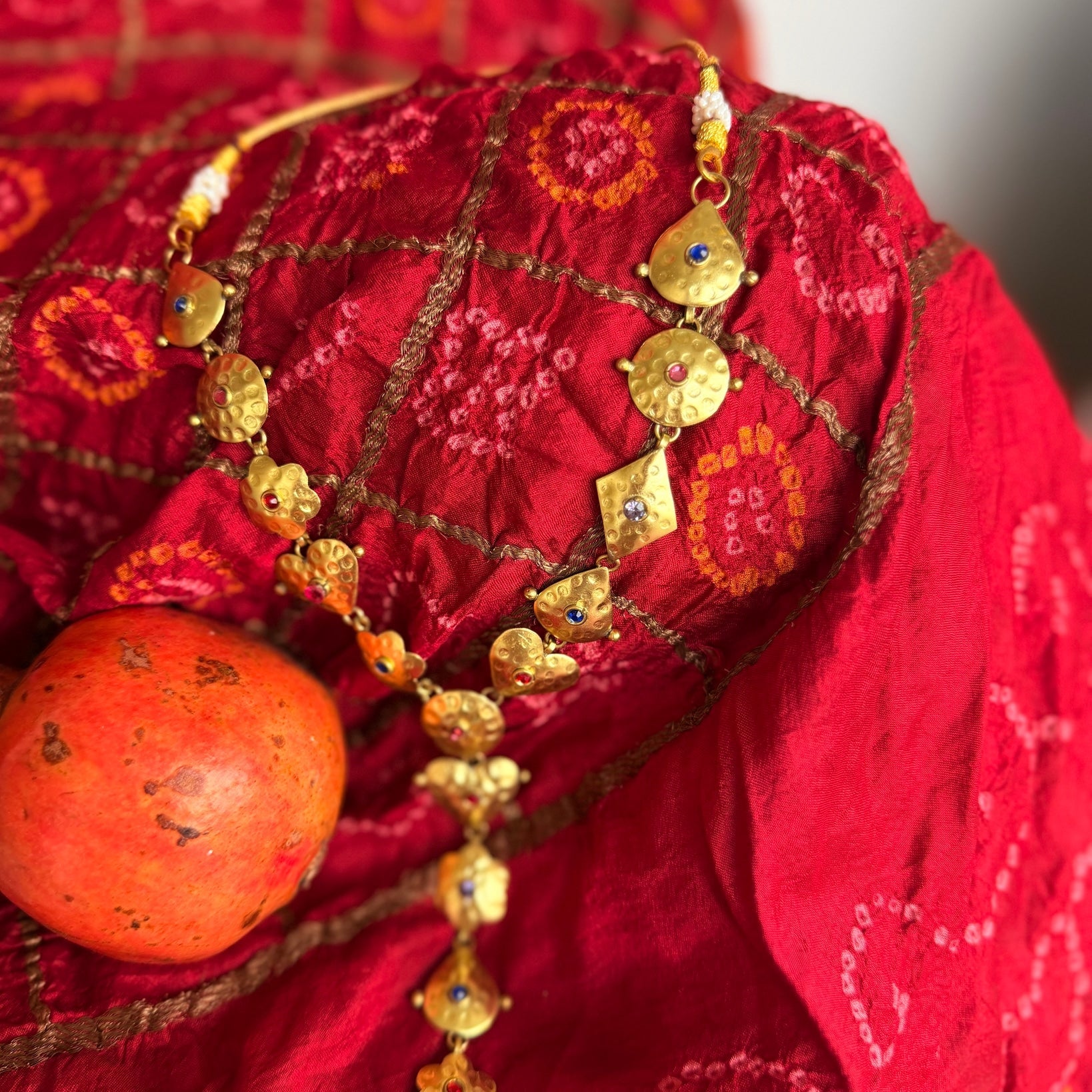 Floral Tie Necklace - CiceroniNeckpieceBy Nirjari