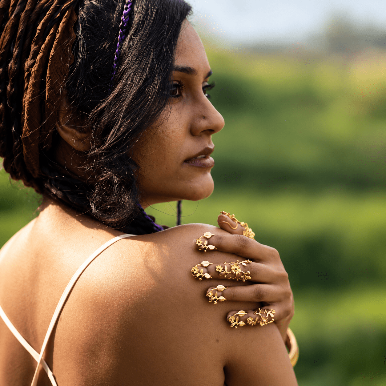 Flora's Embrace Vanki Nail Ring - CiceroniNail RingKalon Art Jewellery
