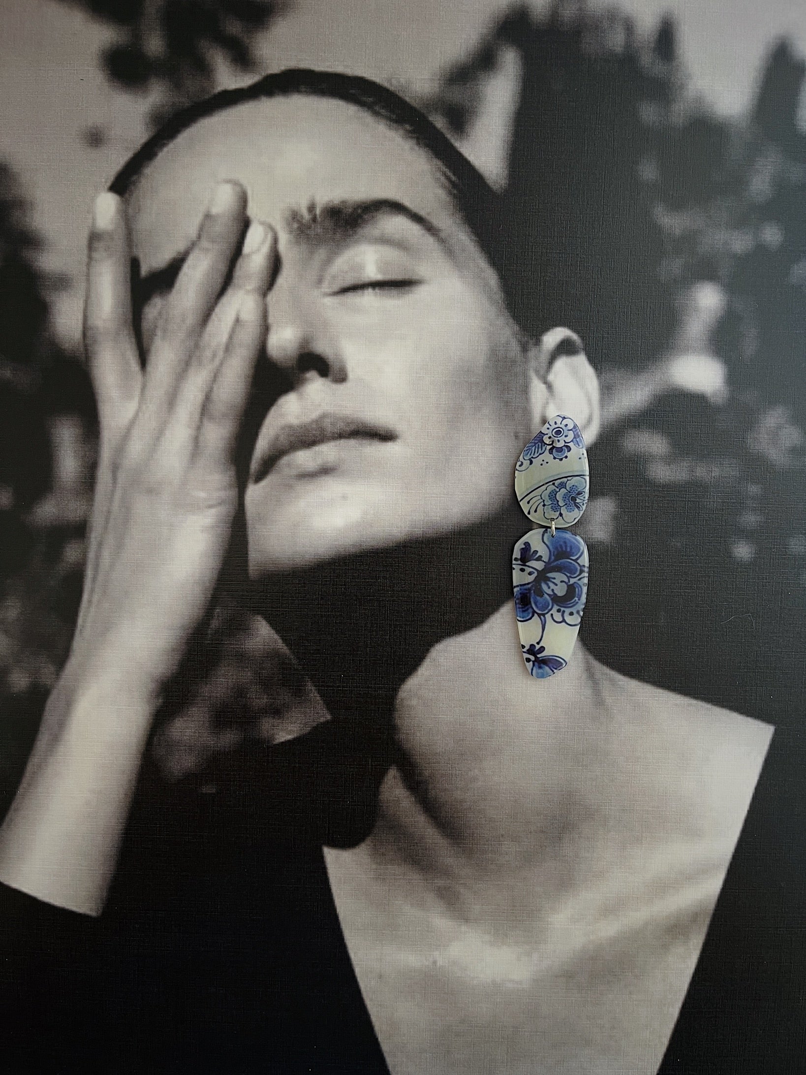 Flores Mismatched Danglers - CiceroniEarringsShivaani Vaishnavi