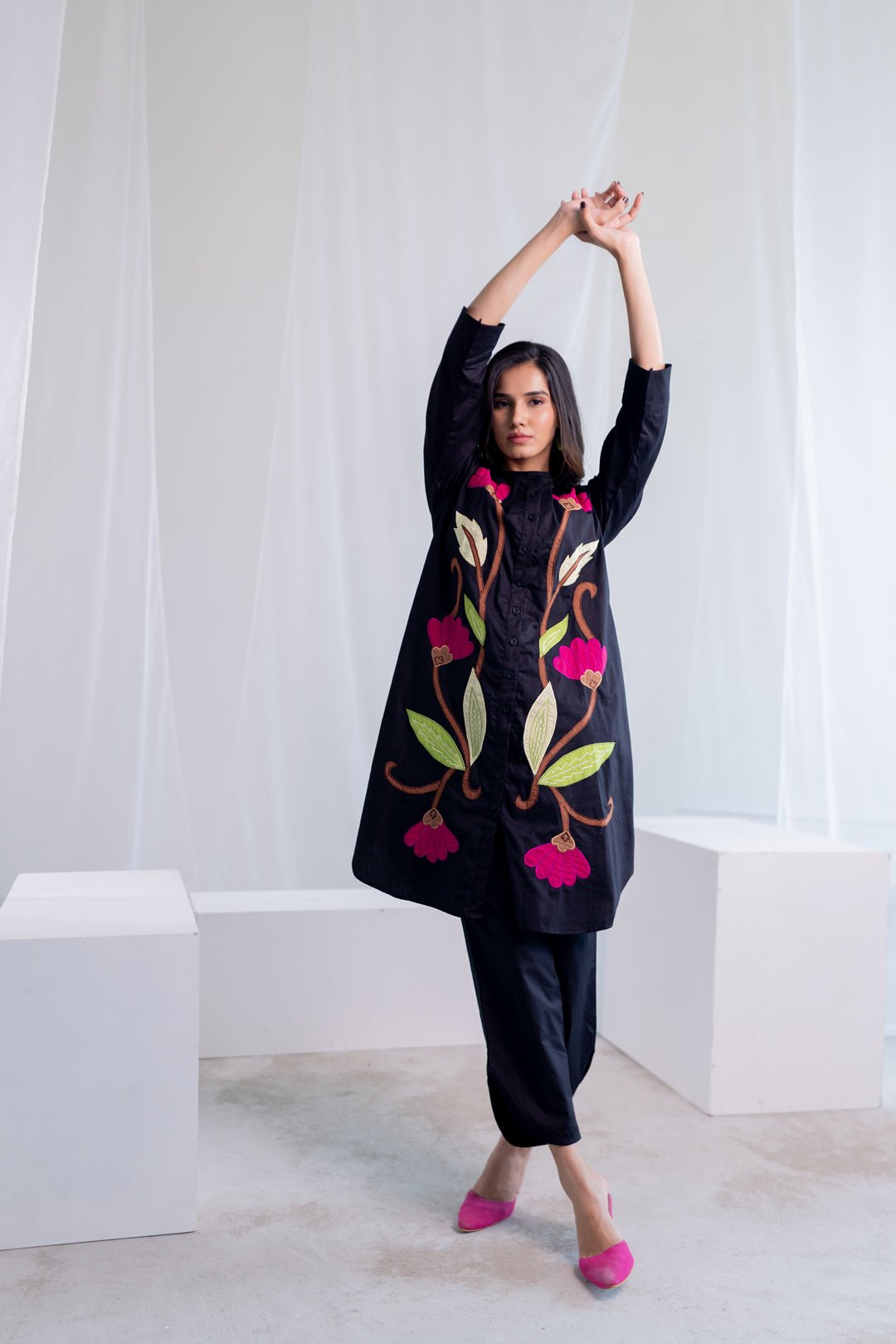 Flowers on Embers Applique Tunic Set - CiceroniKurta, Everyday WearSilai Studio