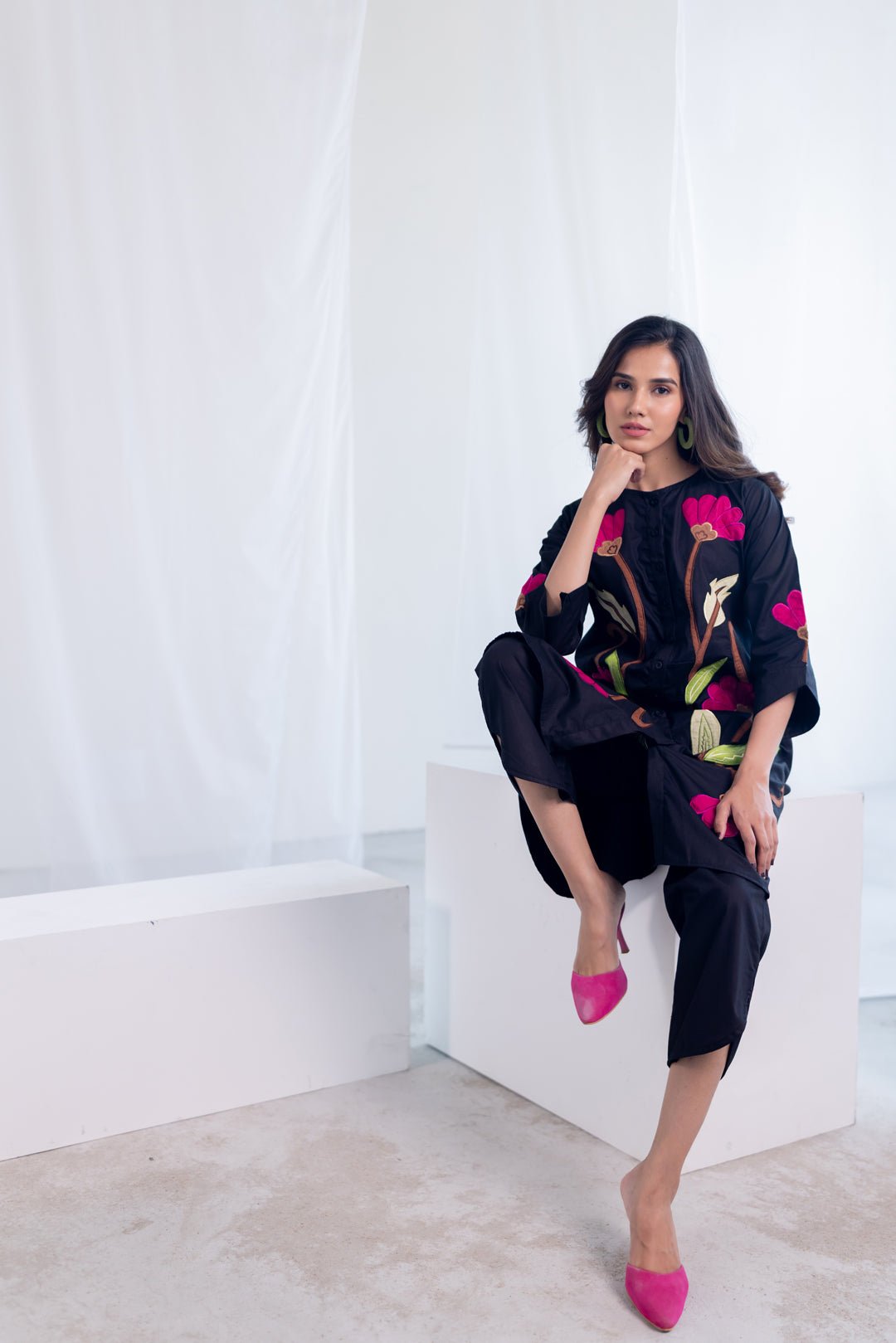 Flowers on Embers Applique Tunic Set - CiceroniKurta, Everyday WearSilai Studio