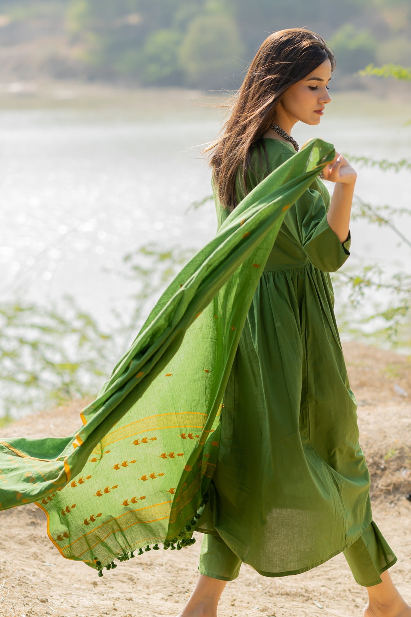 Forest Green Gathered Kurta Set with Jaamdani Dupatta - CiceroniKurta Set, Everyday WearMaidaan