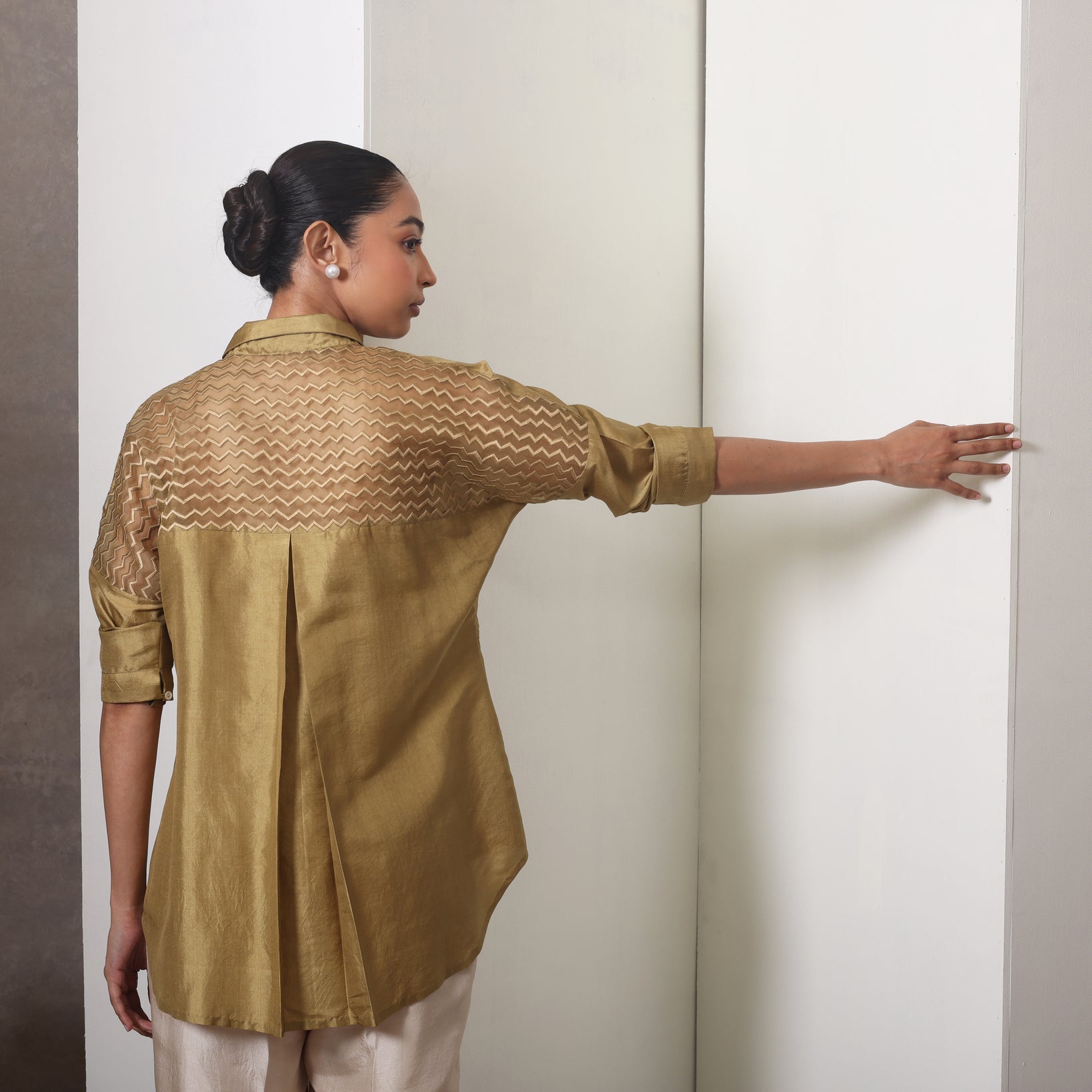 Forma Shirt - CiceroniWomen ShirtsChokhi Chorri