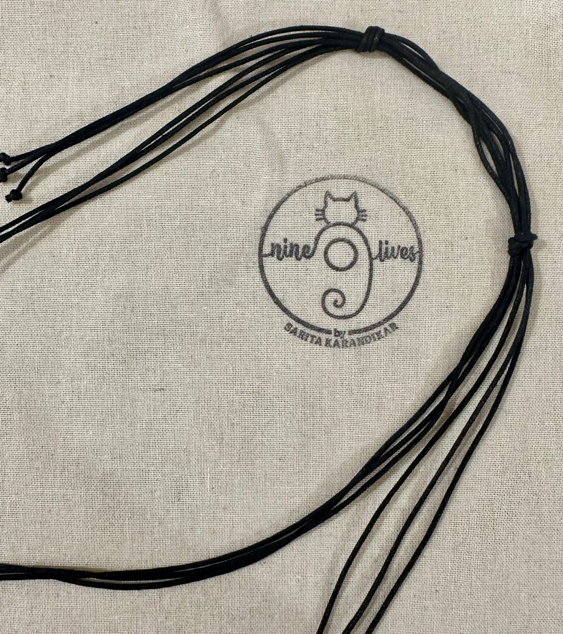 Full Knot Neckpiece - CiceroniNeckpieceNine Lives