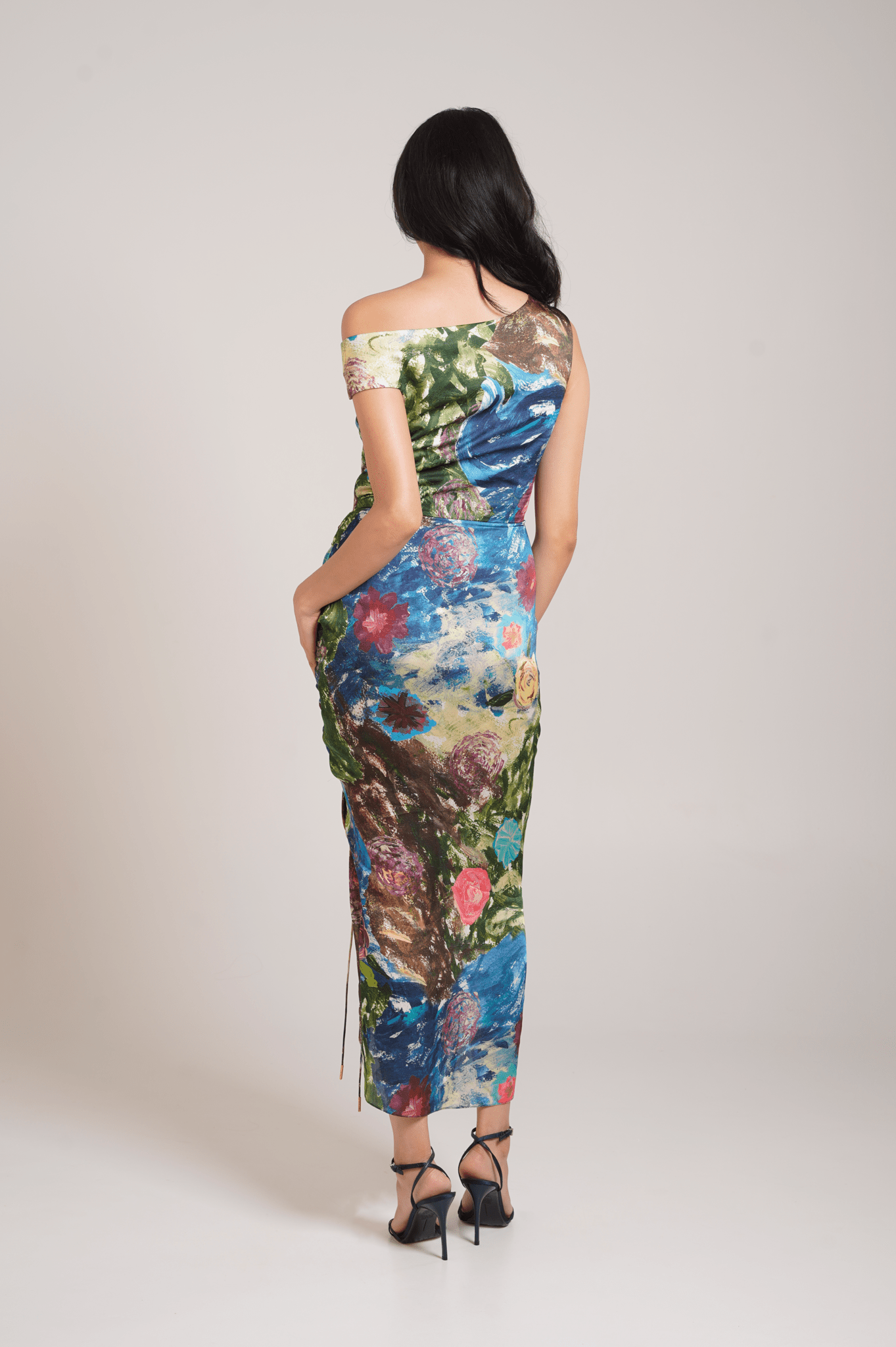 Gaia Ruched Dress - CiceroniDressesAdvait