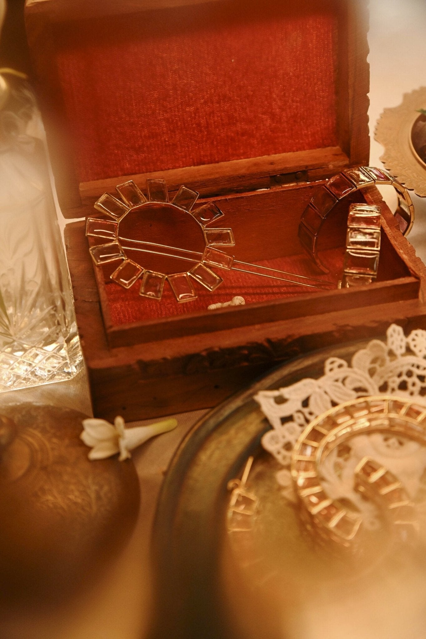 Gem Bunpin - CiceroniHair PinThe Fabulist