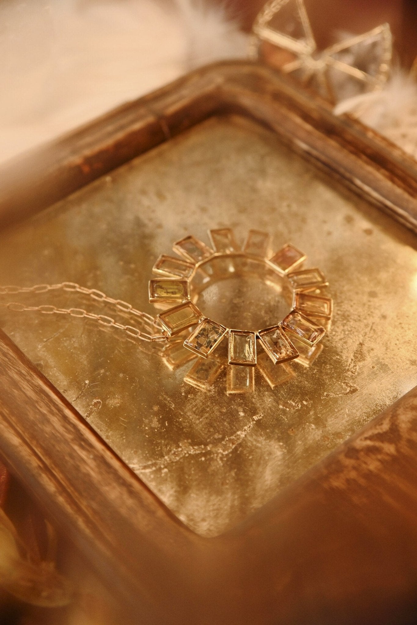 Gem Pendant - CiceroniPendantThe Fabulist