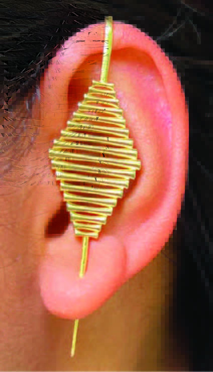 Gold Beam Earcuff - CiceroniEarcuffUnbent