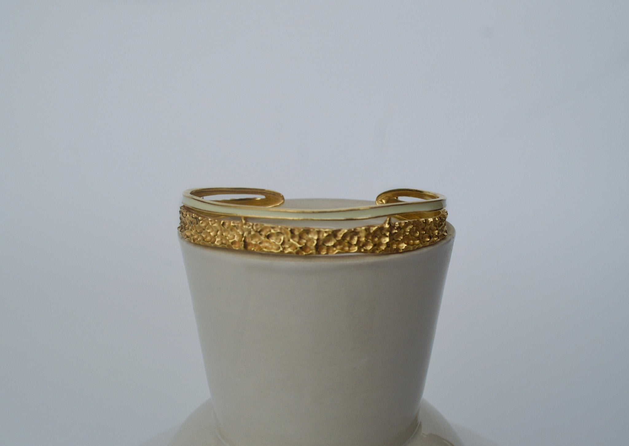 Golden Enamel Bangle Bracelet - CiceroniBraceletsThe Loom Art