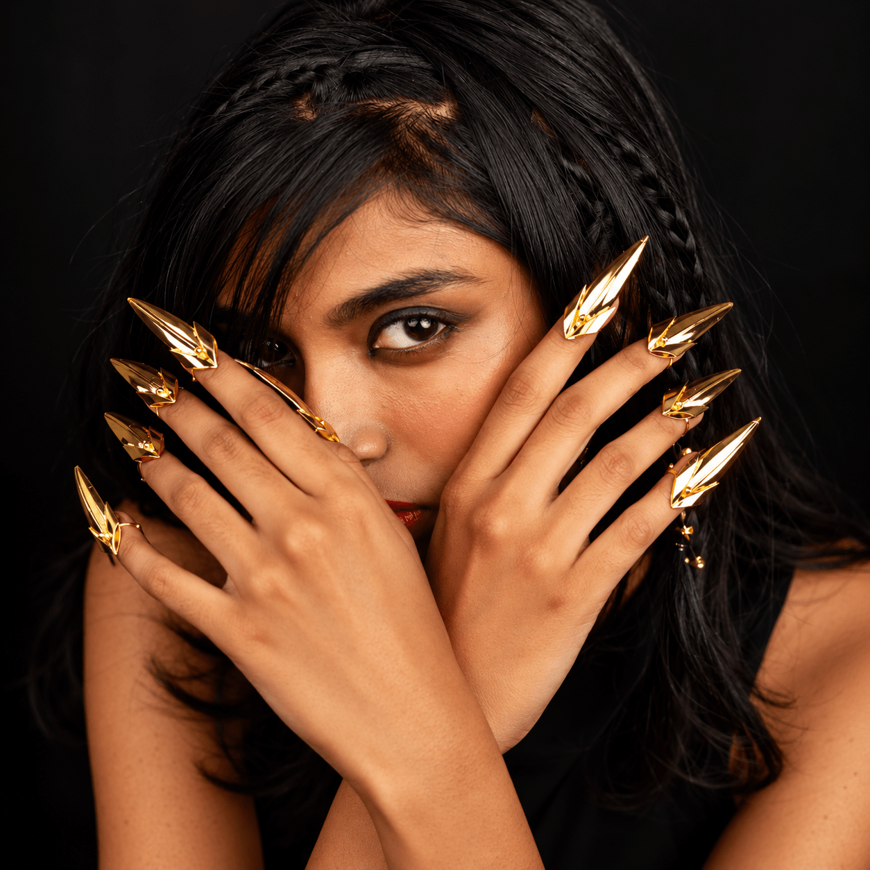 Golden Vanguard Nail Ring - CiceroniNail RingKalon Art Jewellery