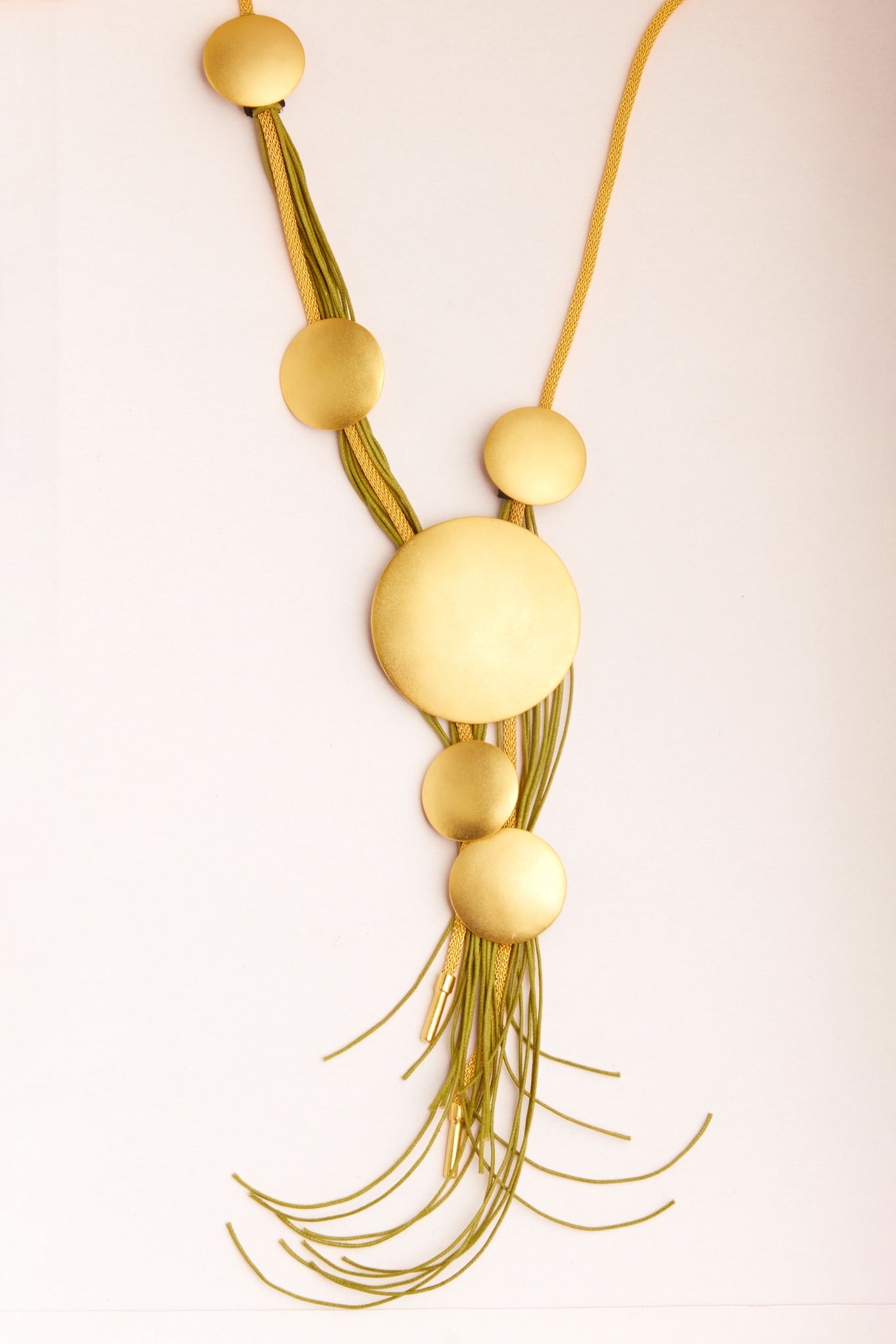 Grand Green Neckpiece - CiceroniNeckpieceZaza by Somya