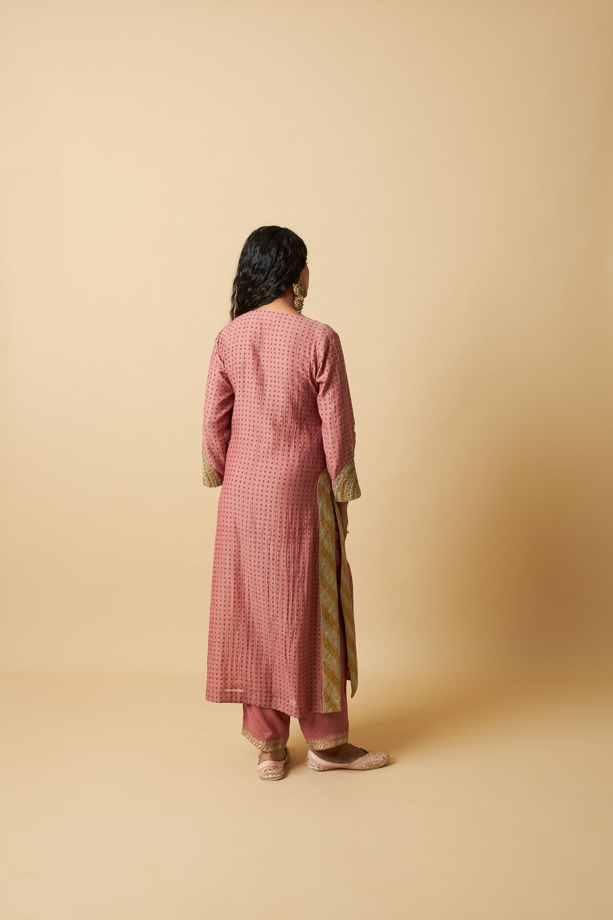 Gulabi Ghoomar Embroidered Kurta Set- Set of 3 - CiceroniKurta Set, Festive WearPants and Pajamas