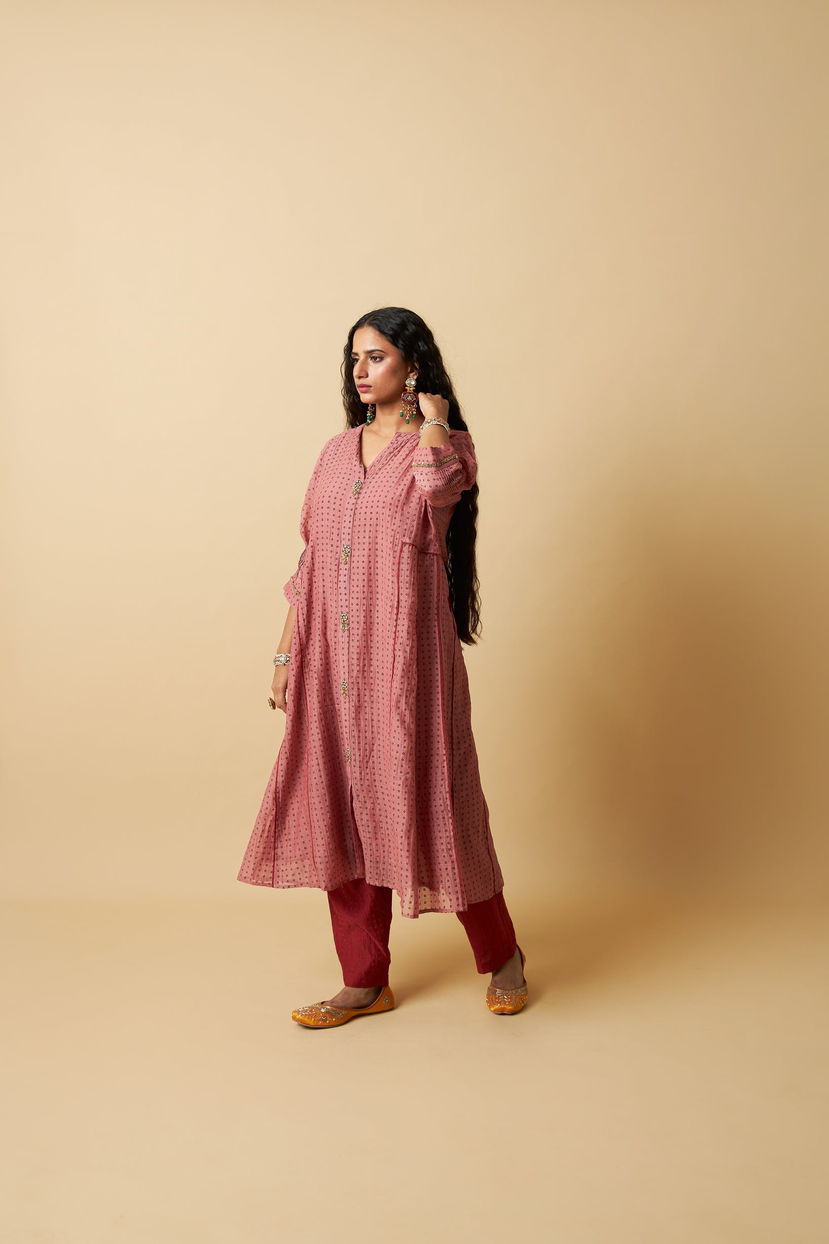 Gulabi Koyal Embroidered Co-ord Set- Set of 2 - CiceroniKurta Set, Festive WearPants and Pajamas