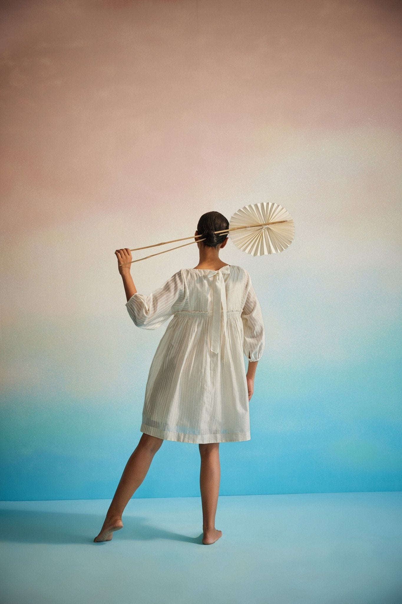 Hakanai Square Sleeve Top - CiceroniTopsAhmev