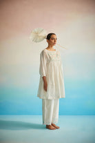 Hakanai Square Sleeve Top - CiceroniTopsAhmev