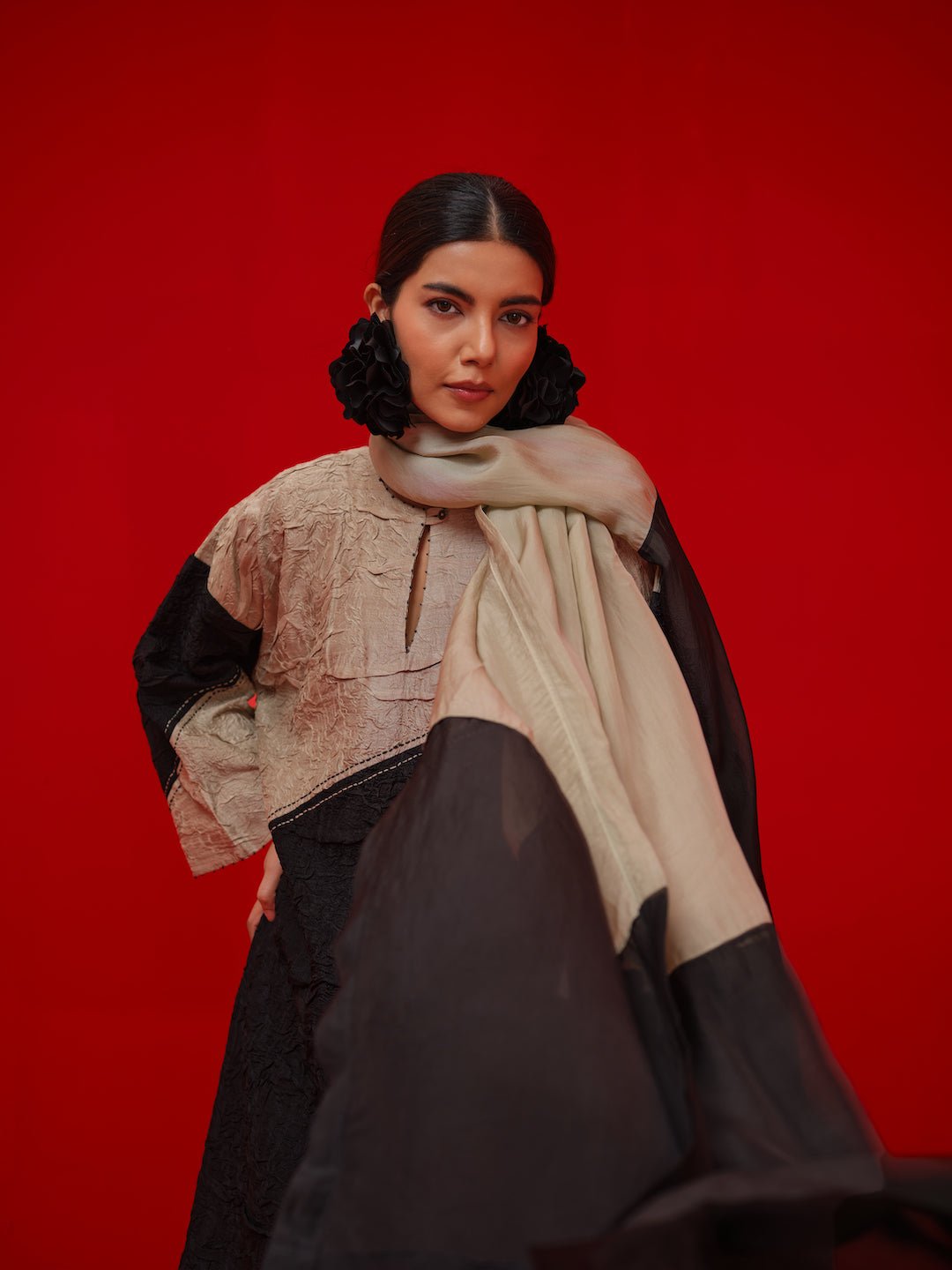 Halo Scarf - Black - CiceroniScarvesStoique