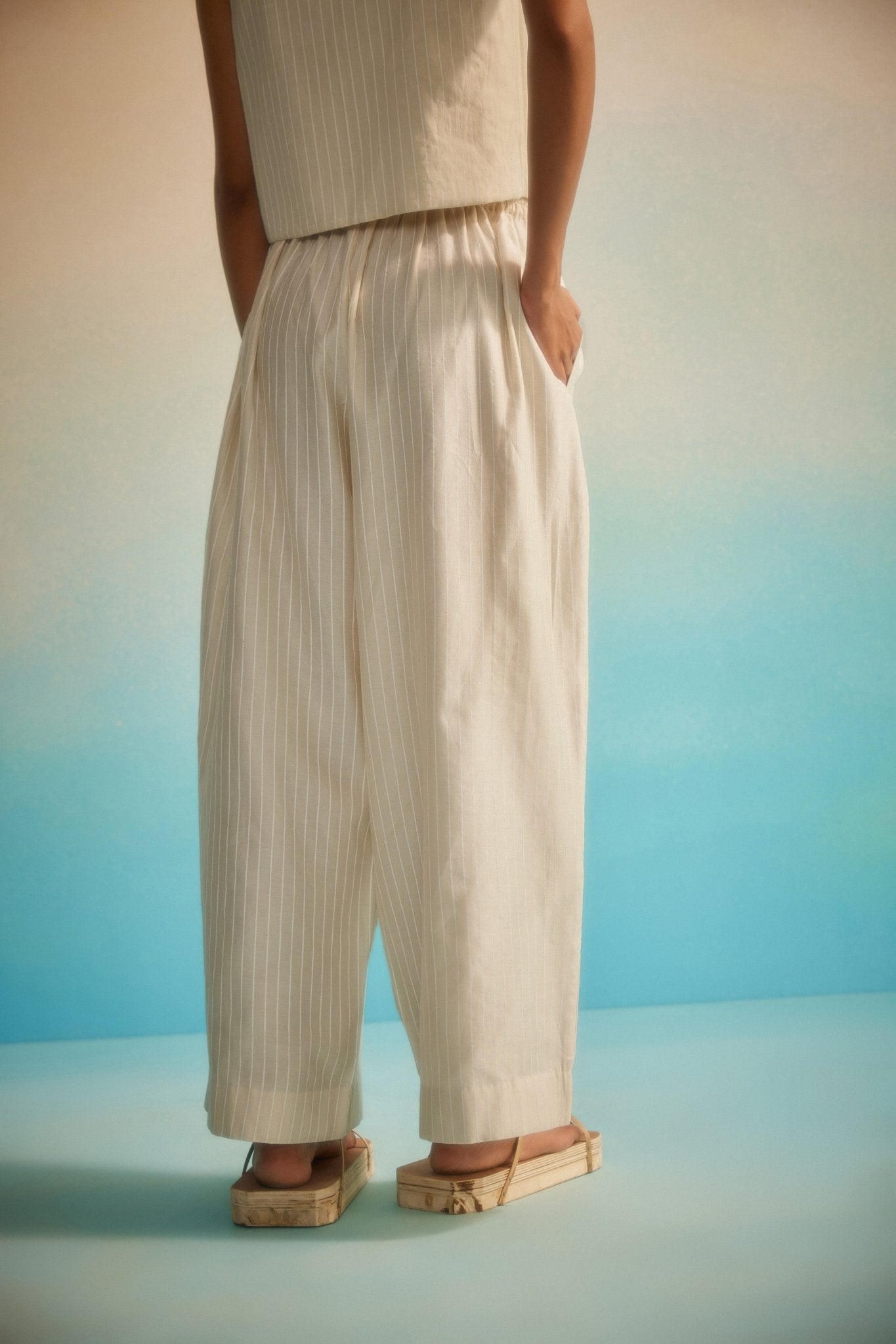 Hama Akari Stripe Pants - CiceroniPantsAhmev