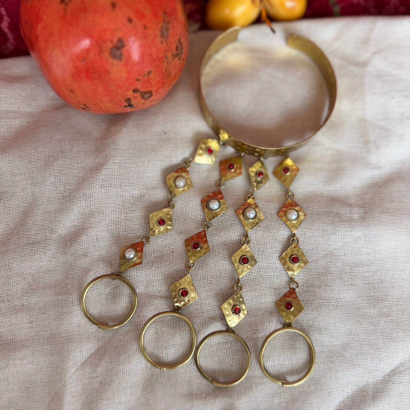 Hand Harness - CiceroniHand AccessoryBy Nirjari