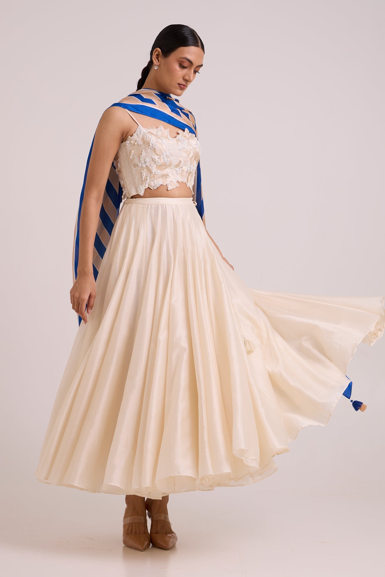 Hansa - Snow Laden Skirt Set - CiceroniLehenga SetMadder Much