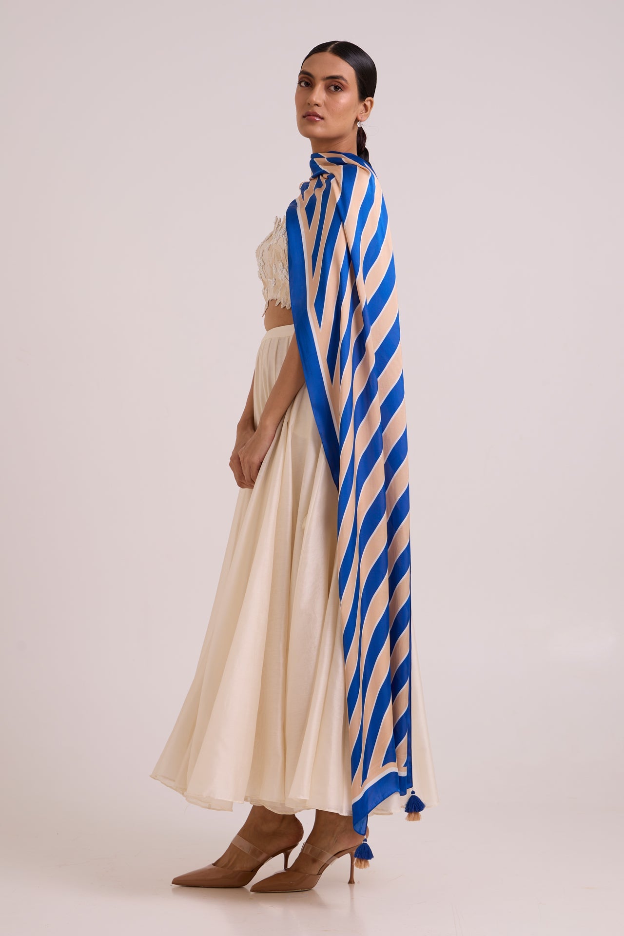 Hansa - Snow Laden Skirt Set - CiceroniLehenga SetMadder Much