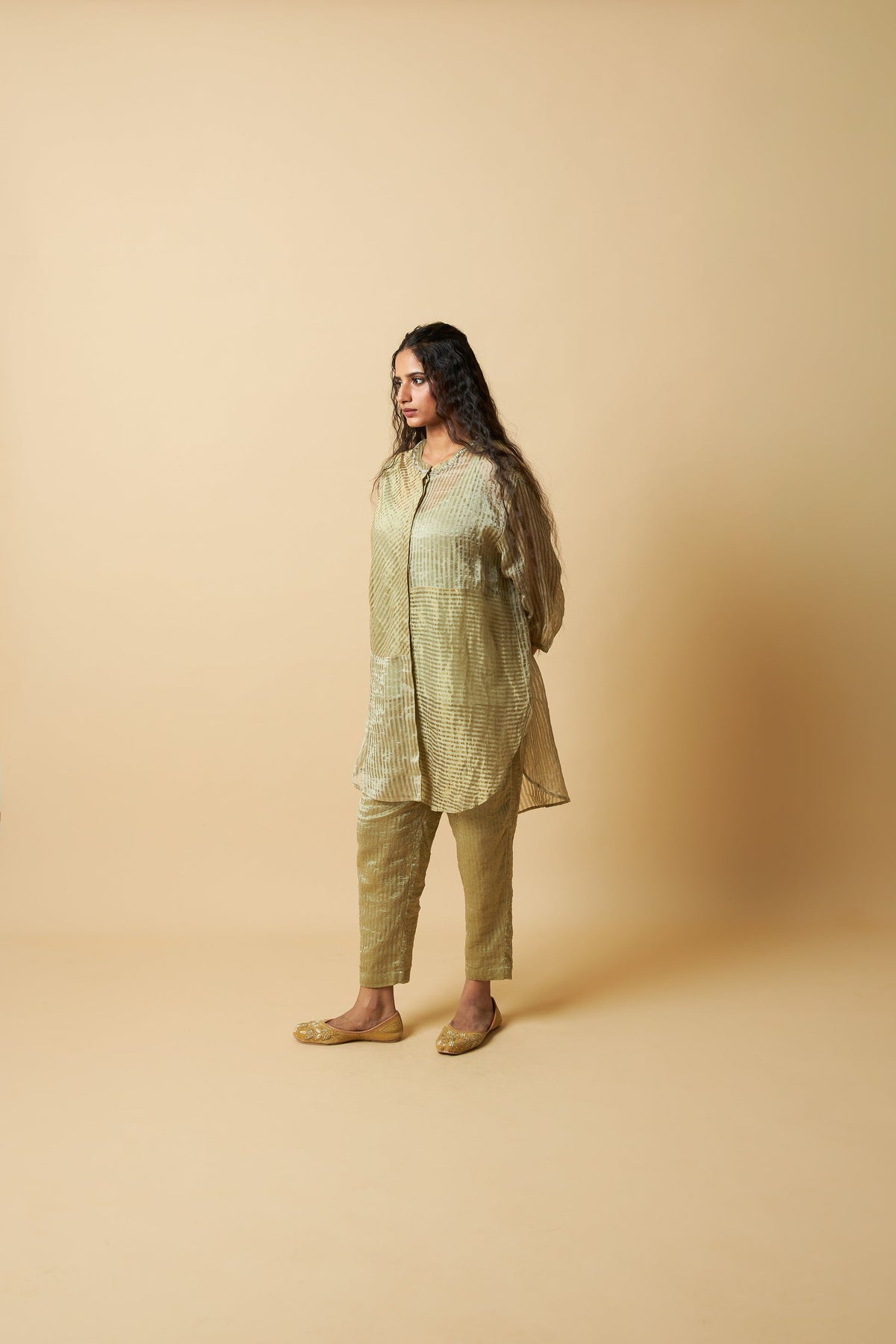 Hara Sitara Embroidered Co-ord Set- Set of 2 - CiceroniKurta Set, Festive WearPants and Pajamas