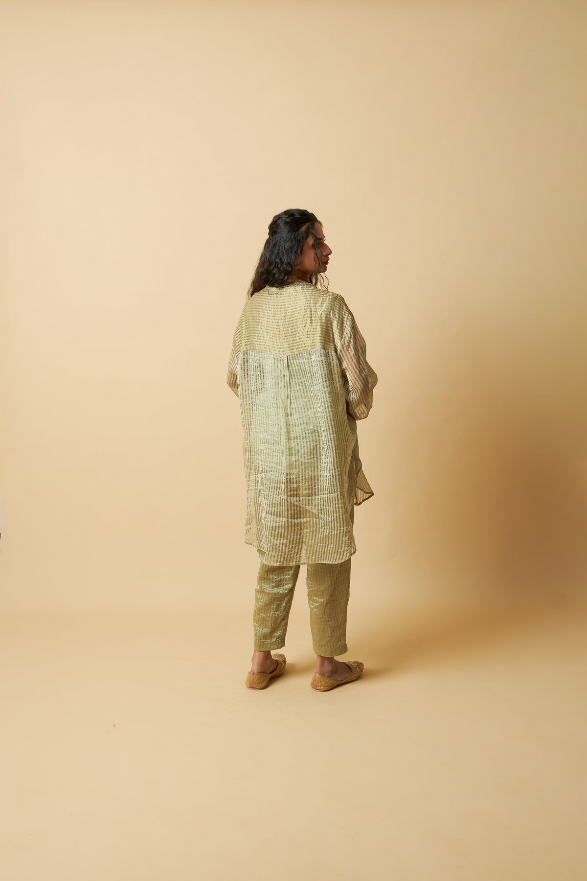Hara Sitara Embroidered Co-ord Set- Set of 2 - CiceroniKurta Set, Festive WearPants and Pajamas