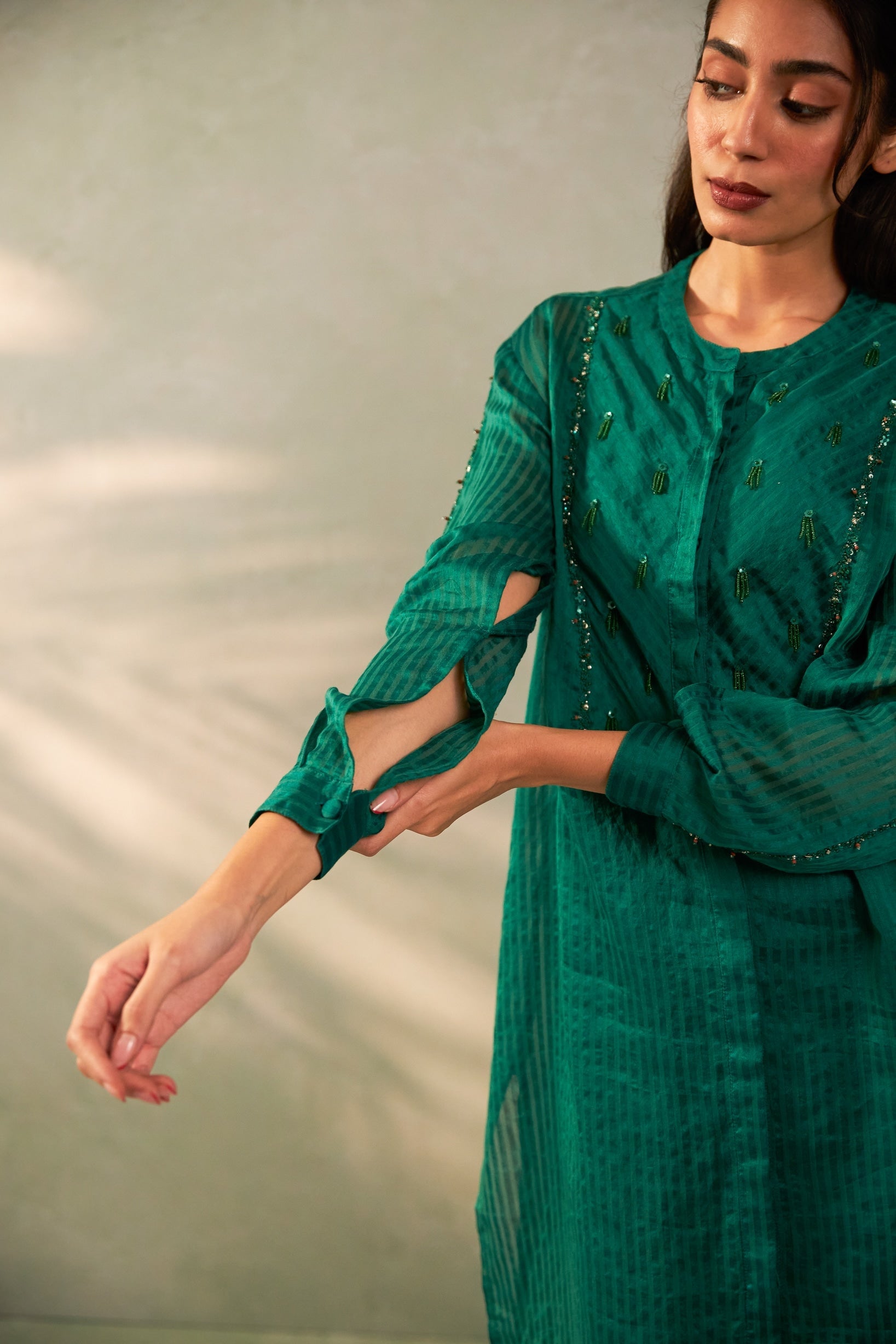 Hariyali Bahaar Embroidered Co-ord Set- Set of 2 - CiceroniKurta Set, Festive WearPants and Pajamas
