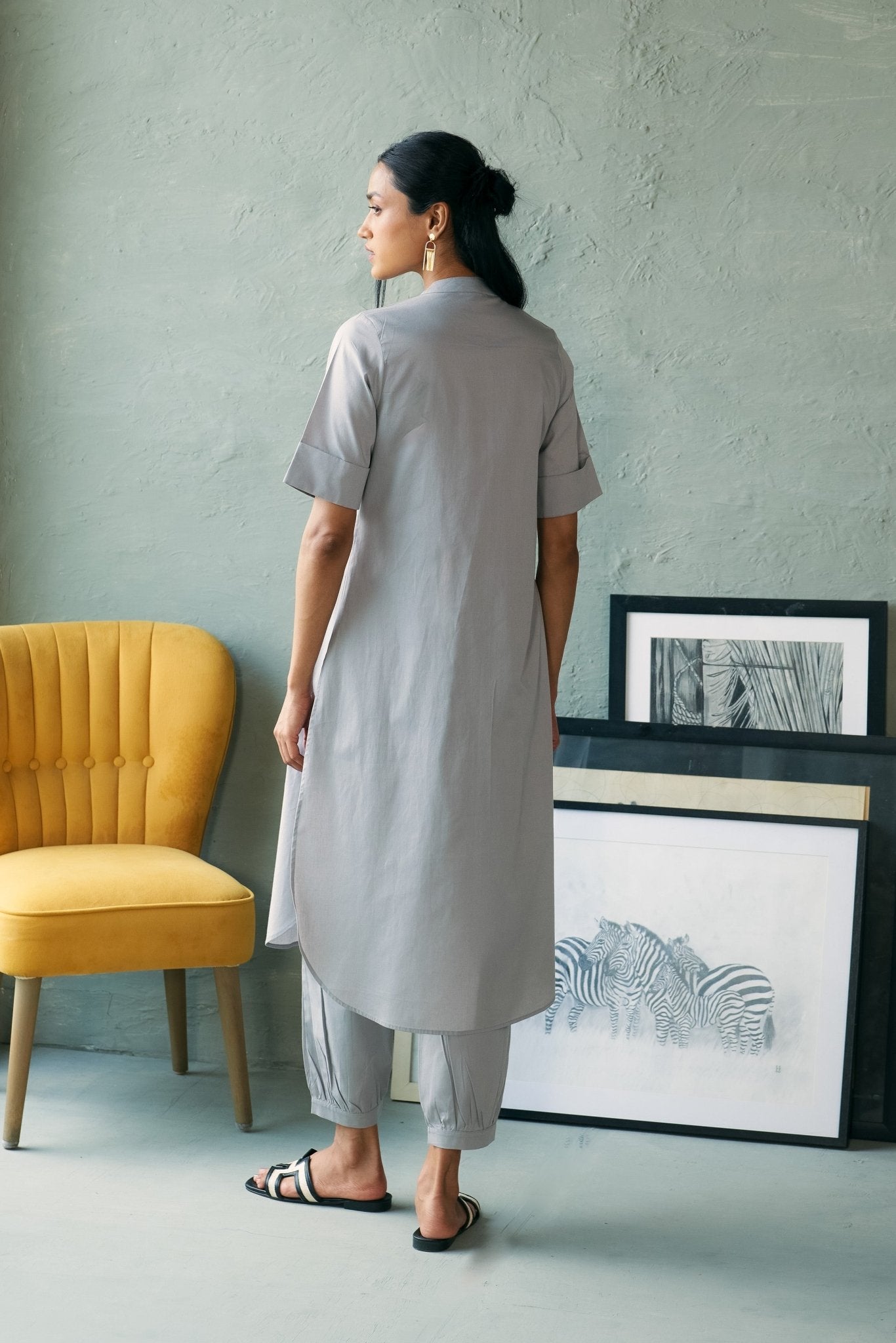 Hidden Silver Kurta Set - CiceroniKurta SetsCanoopi