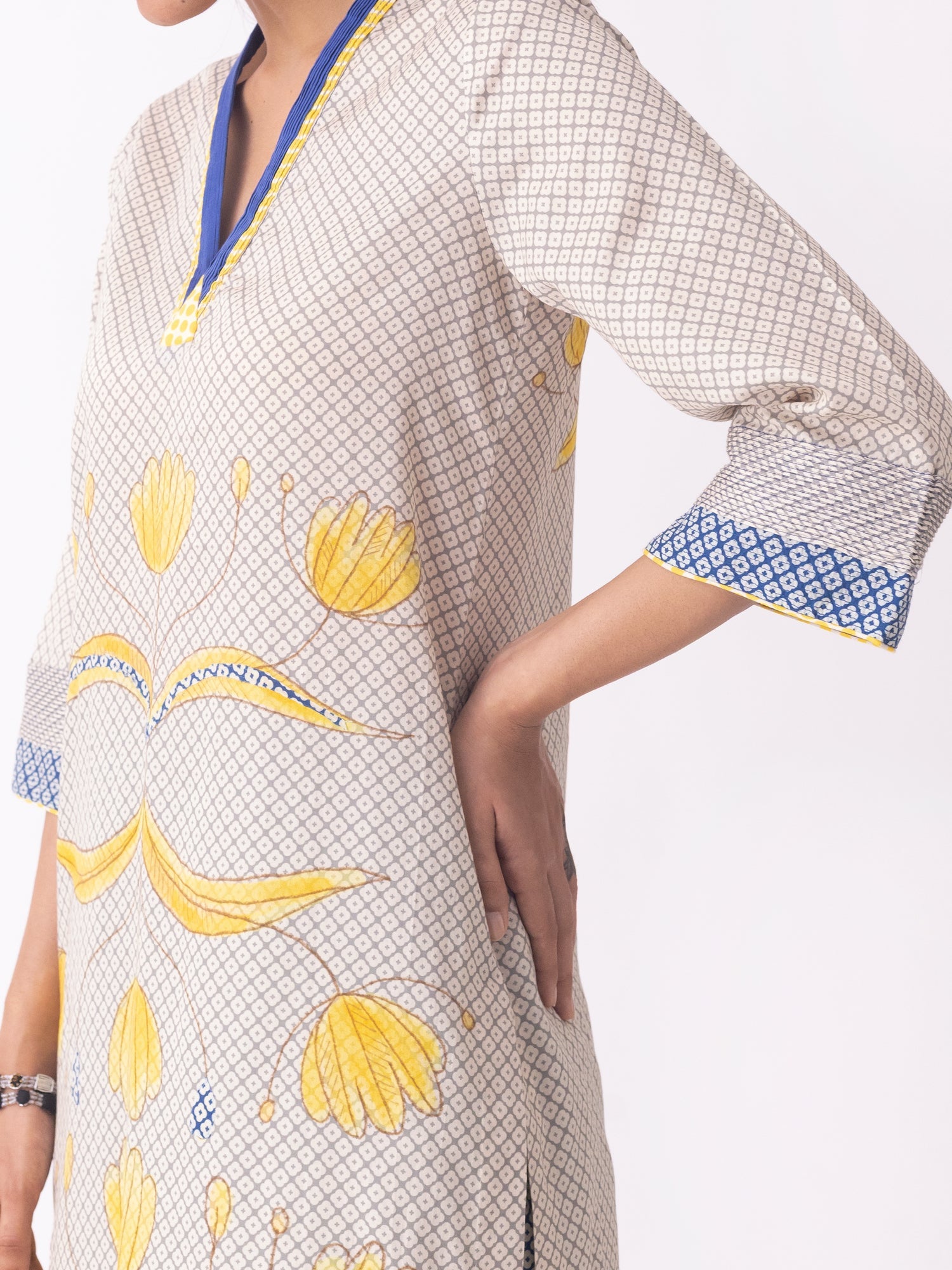 Hikaru Kurta - CiceroniKurta, Everyday WearShades of India