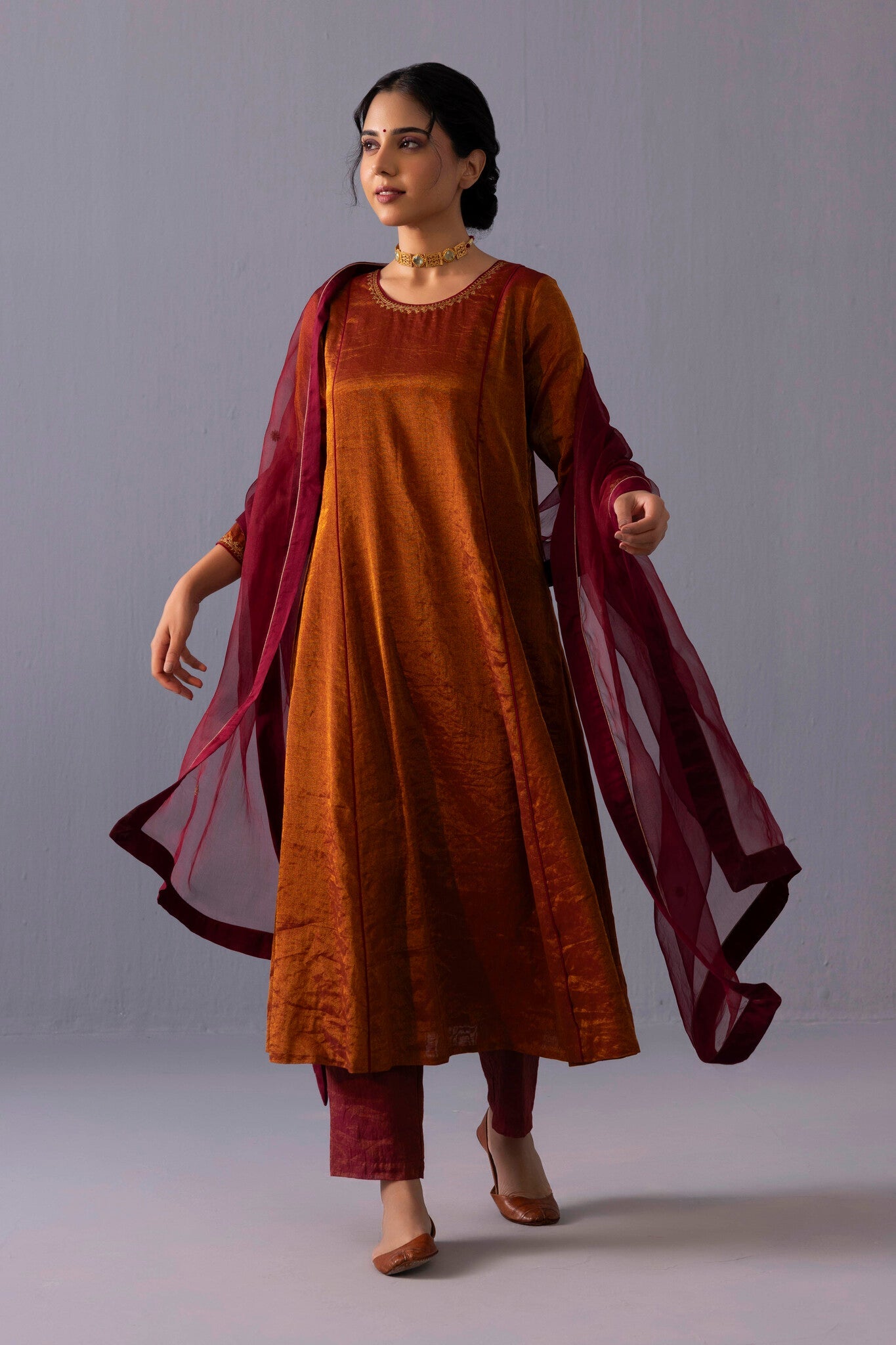 Himani Kurta Set - Red - CiceroniKurta SetsLabel Shreya Sharma