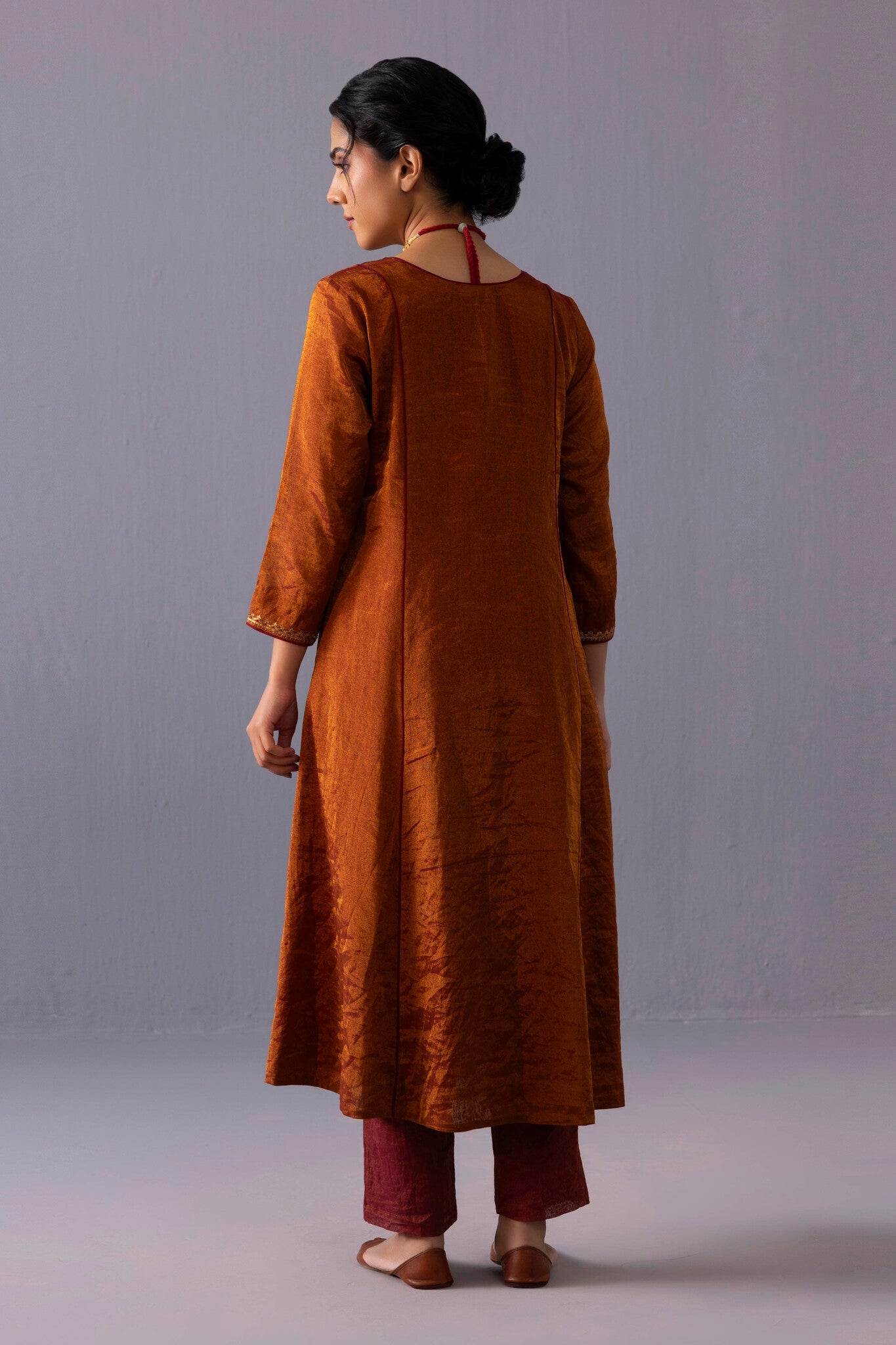 Himani Kurta Set - Red - CiceroniKurta SetsLabel Shreya Sharma