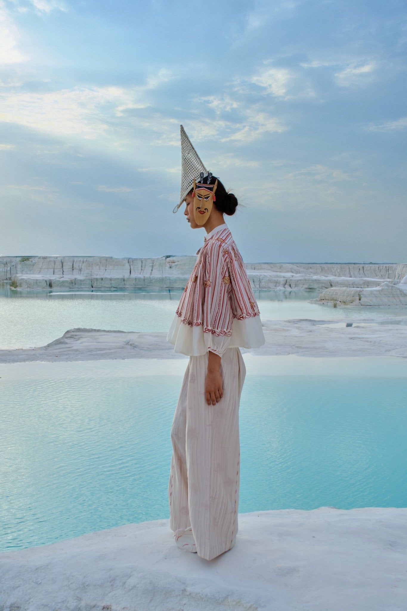 Htet Gathered Top - CiceroniTopsAhmev