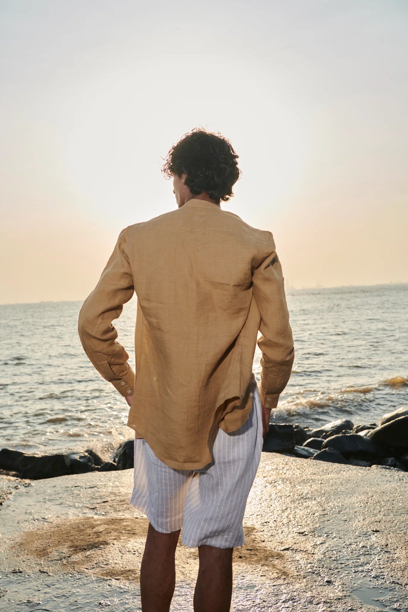 Husk Linen Men's Band Collar Shirt - Slim Fit - CiceroniShirtSaphed