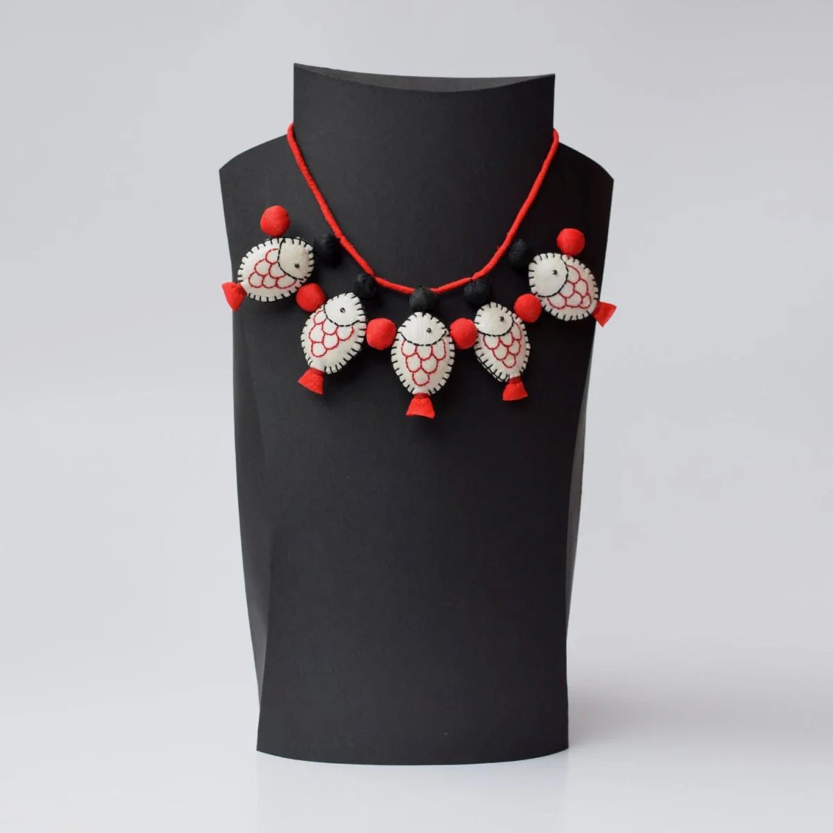 Illeesh Neckpiece - CiceroniNeckpiecePaulami